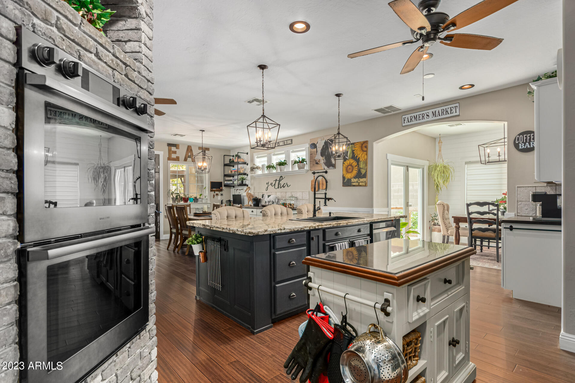 2207 W CALLE DEL SOL