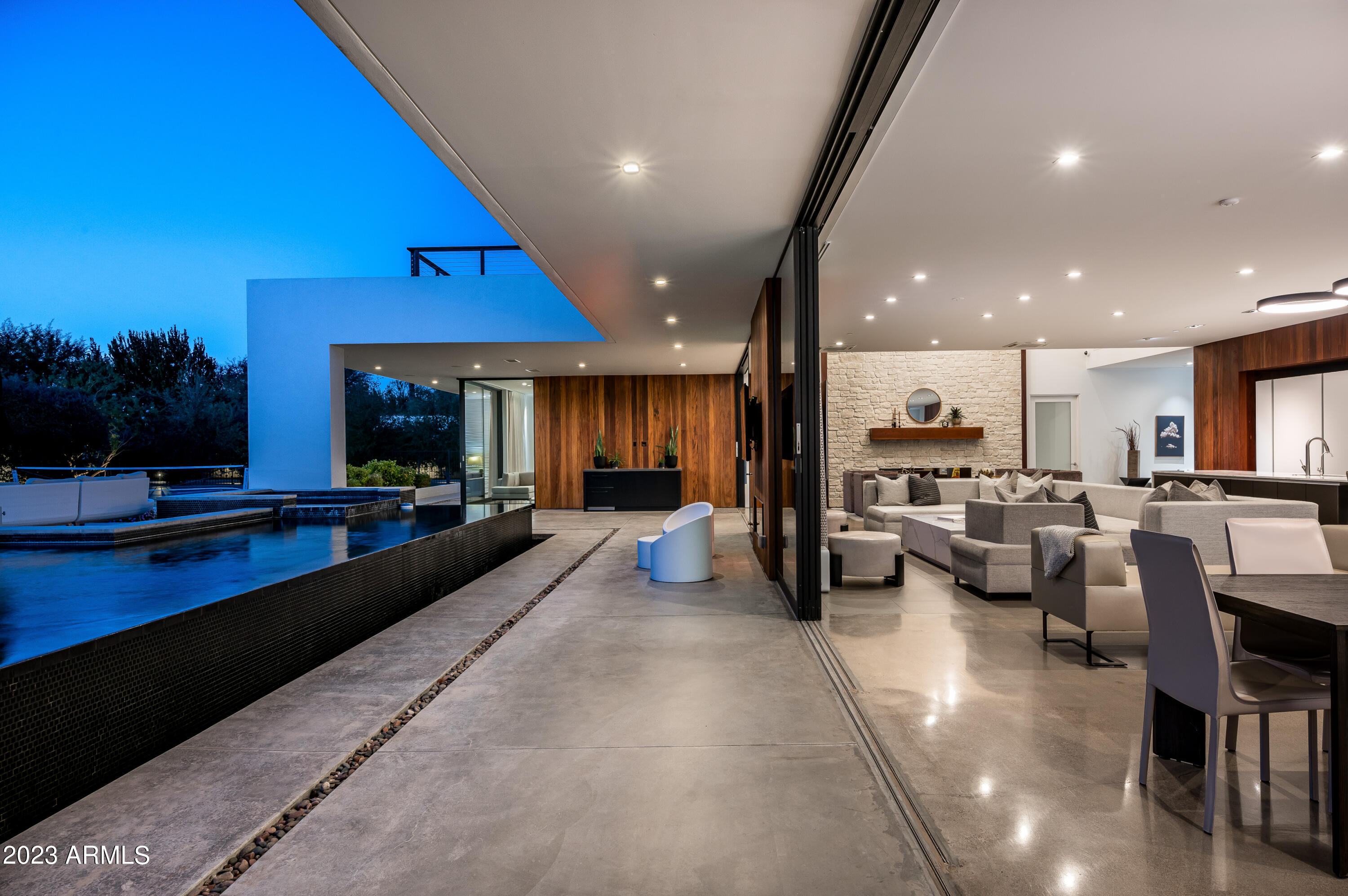 5505 N Casa Blanca Drive