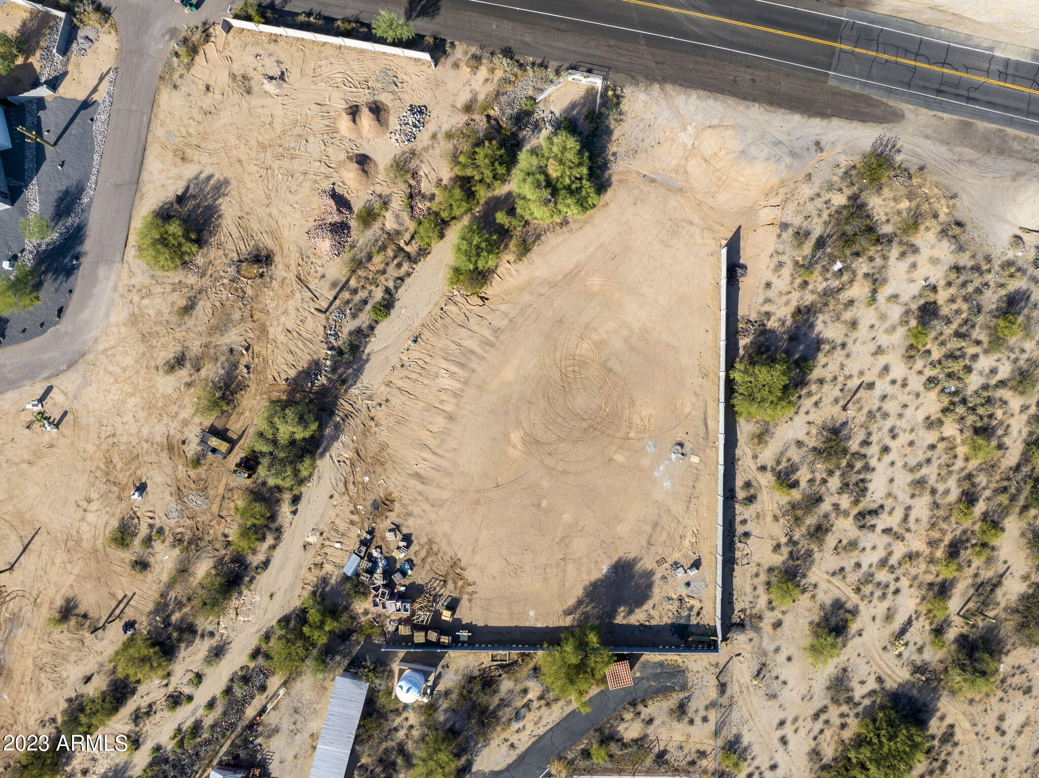 9177 E MCDOWELL Road, -