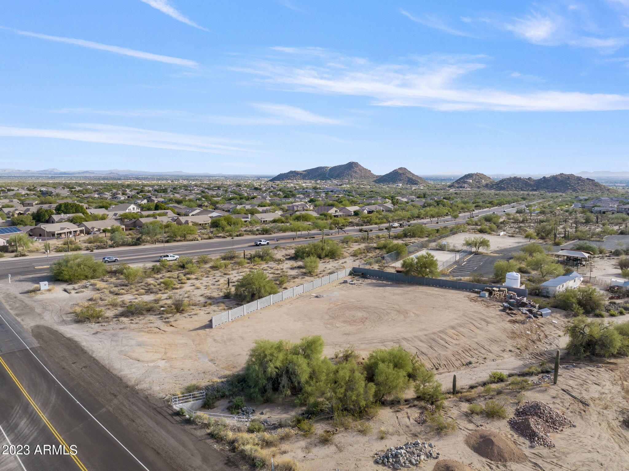 9177 E MCDOWELL Road, -