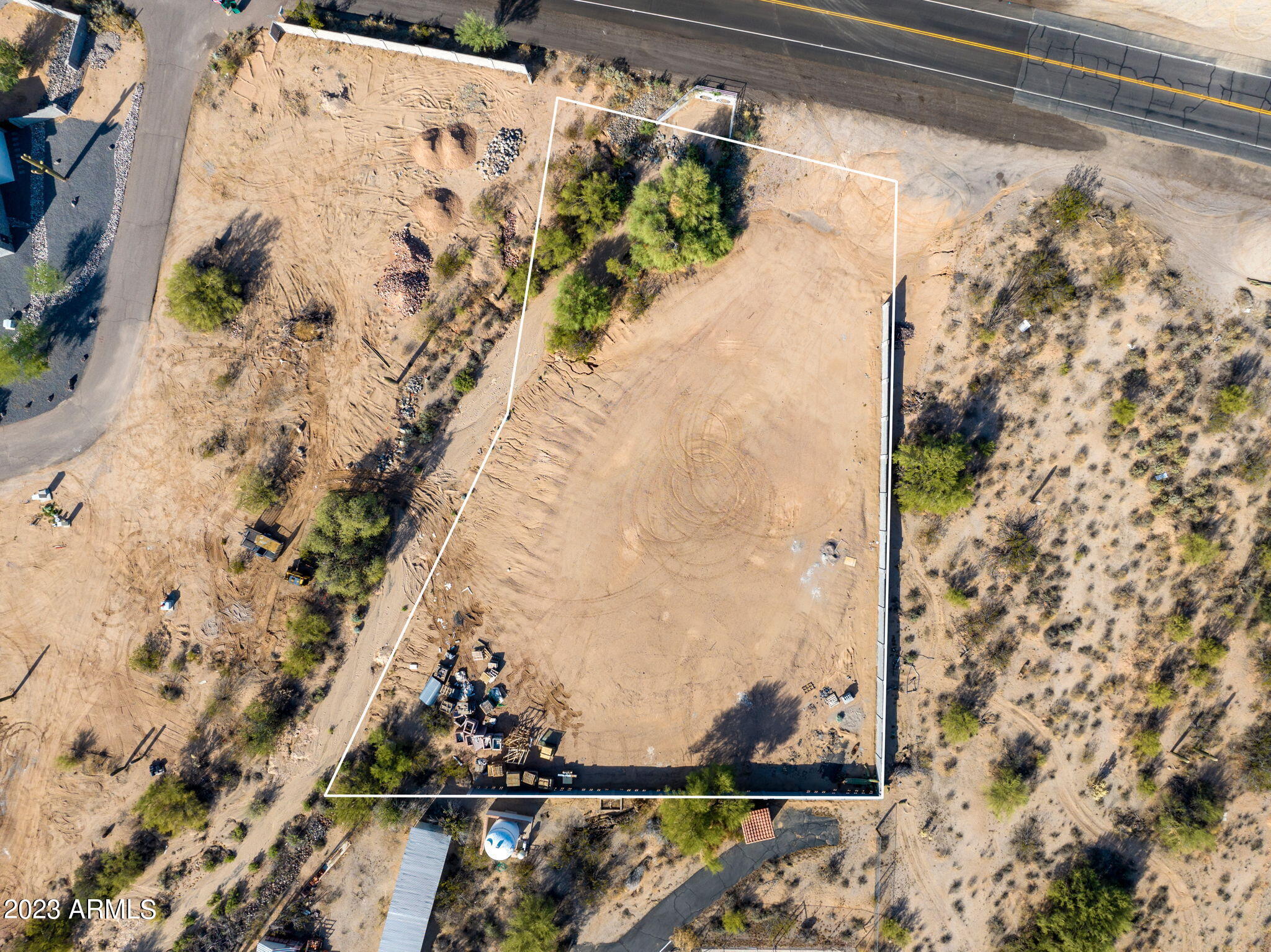 9177 E MCDOWELL Road, -