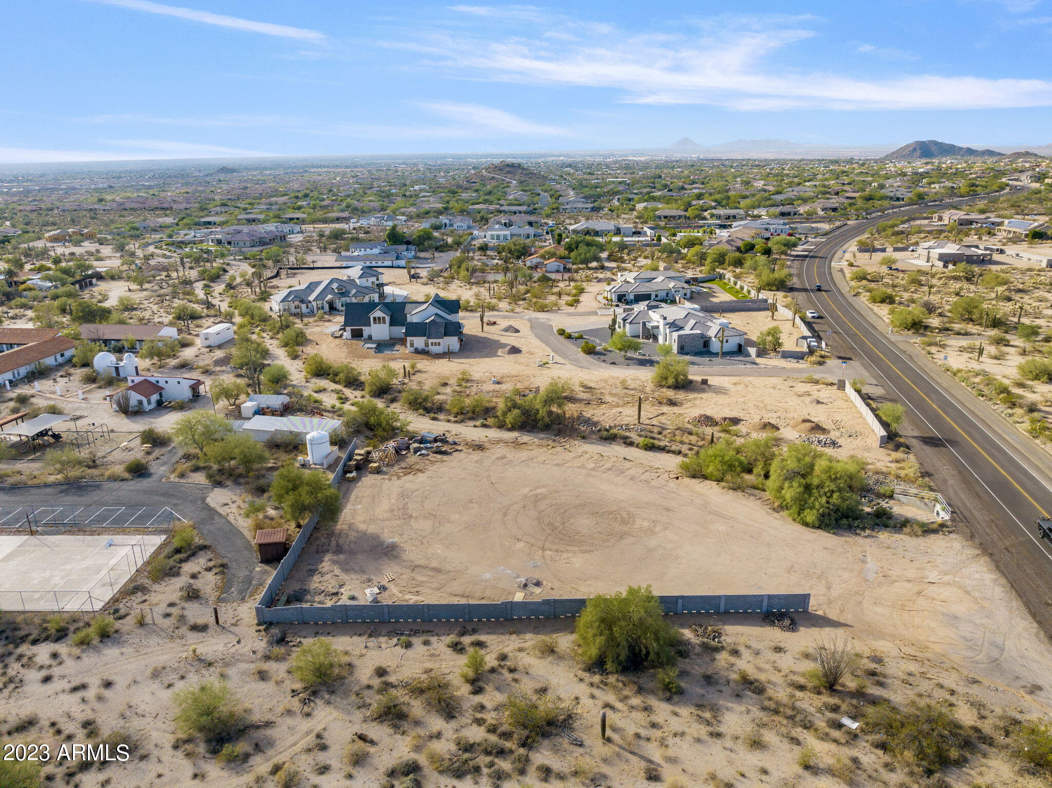 9177 E MCDOWELL Road, -