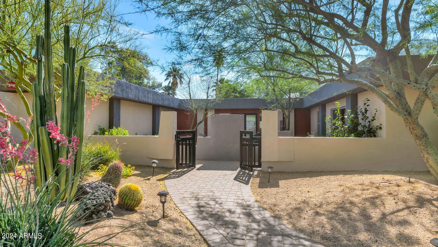 11033 N 74TH Street