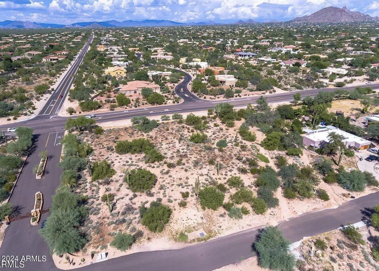 8002 E VISTA BONITA Drive, 95