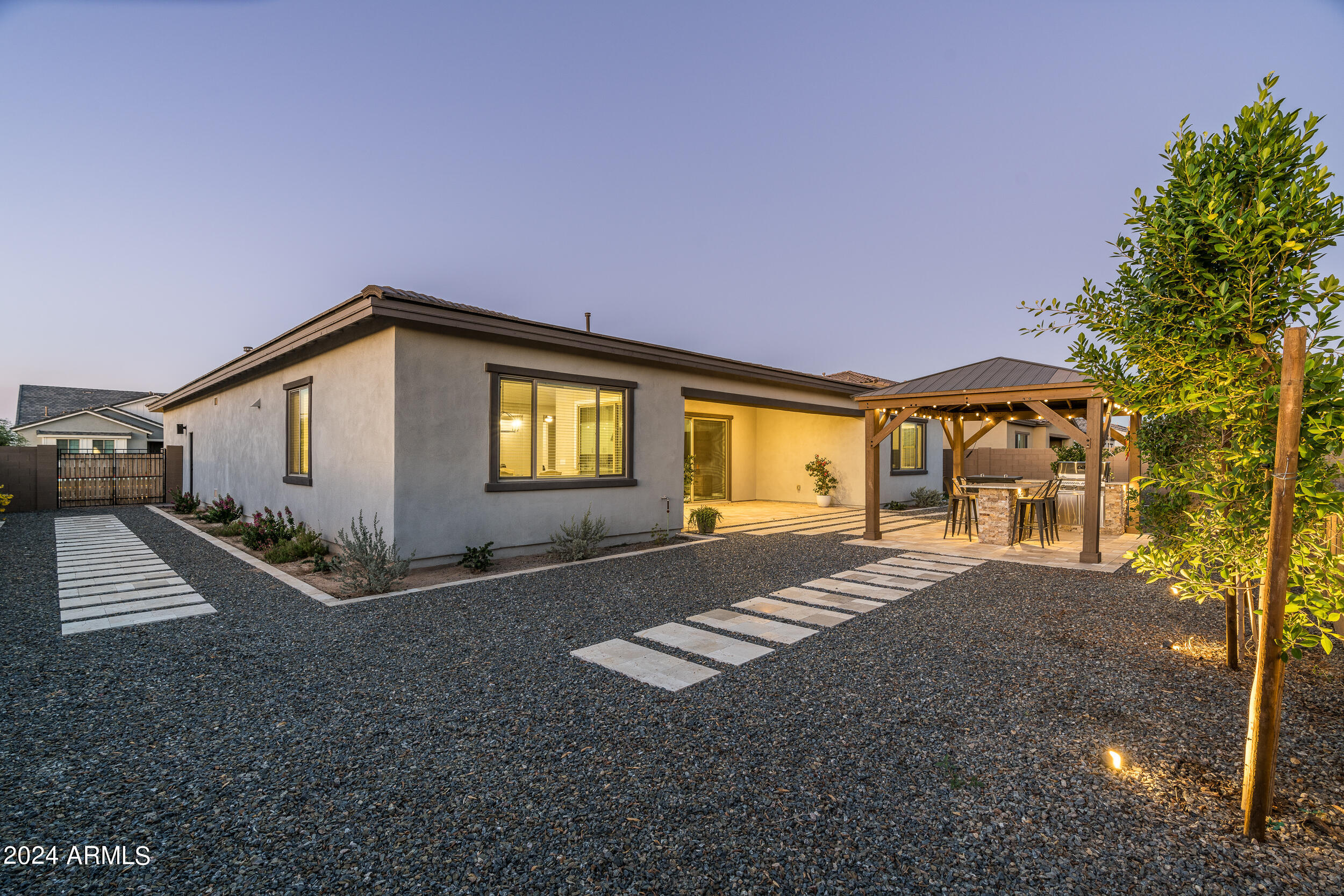 3051 E FLINTLOCK Drive