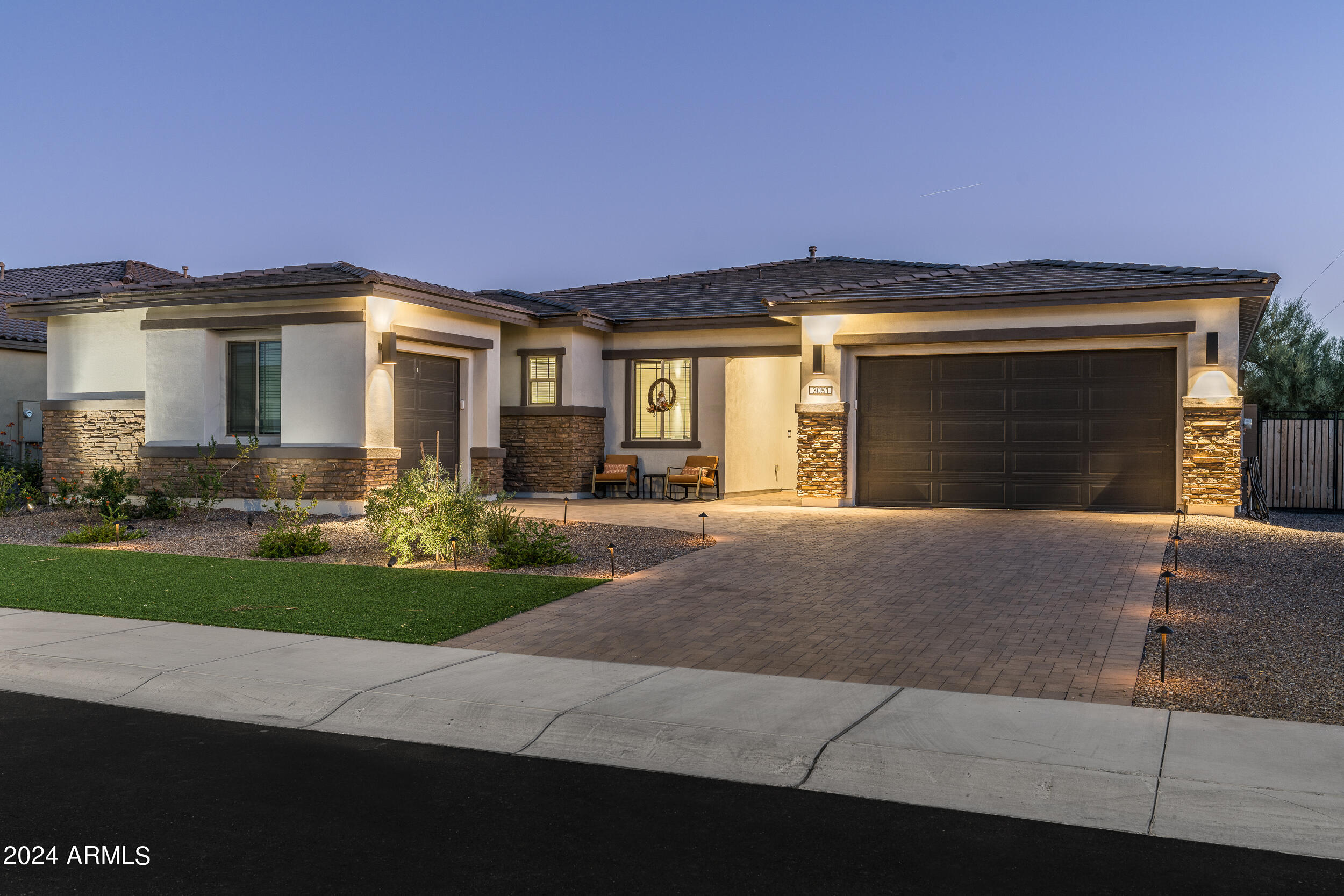 3051 E FLINTLOCK Drive