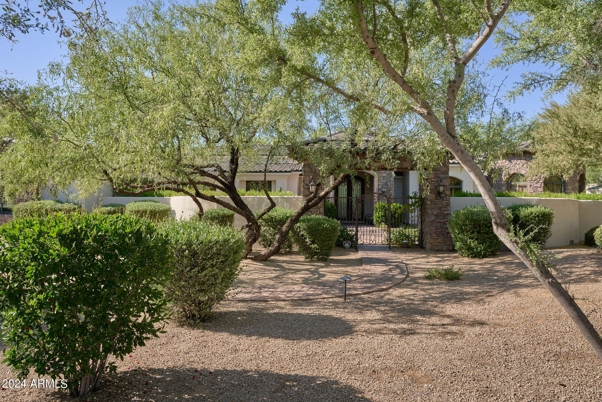 6020 E DOUBLETREE RANCH Road