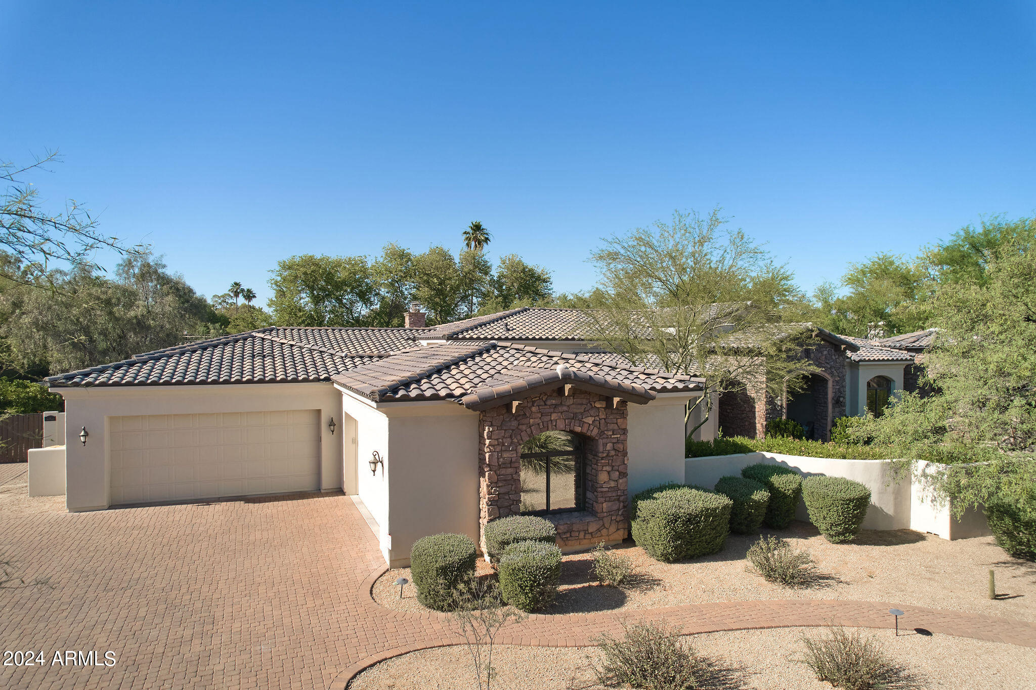 6020 E DOUBLETREE RANCH Road