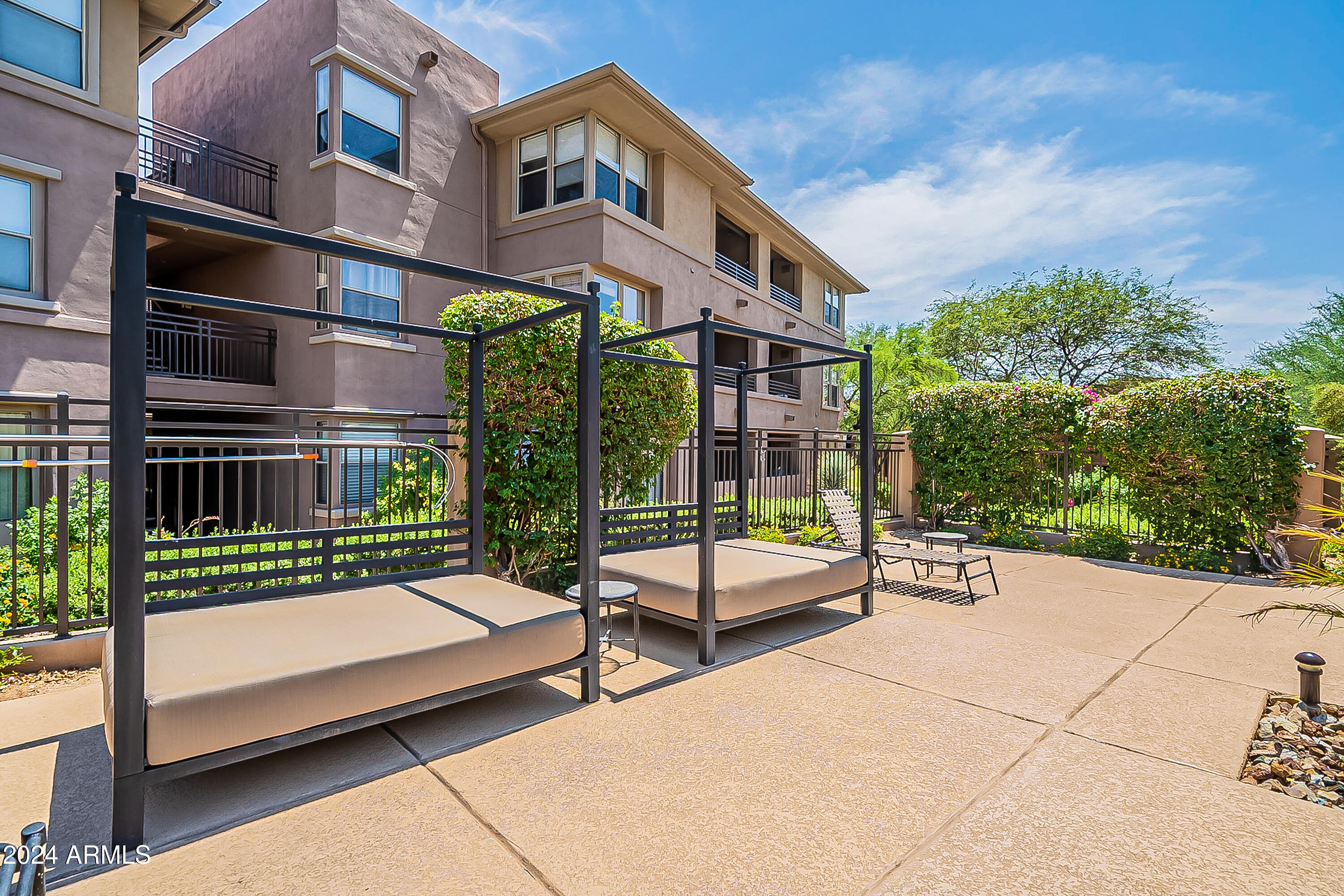 19777 N 76TH Street, 1153