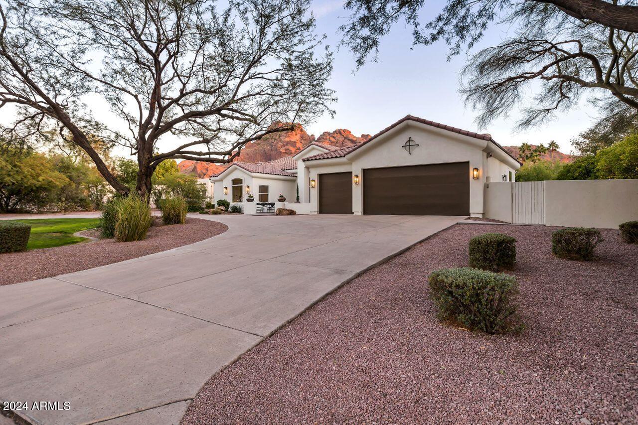 4711 E MARSTON Drive