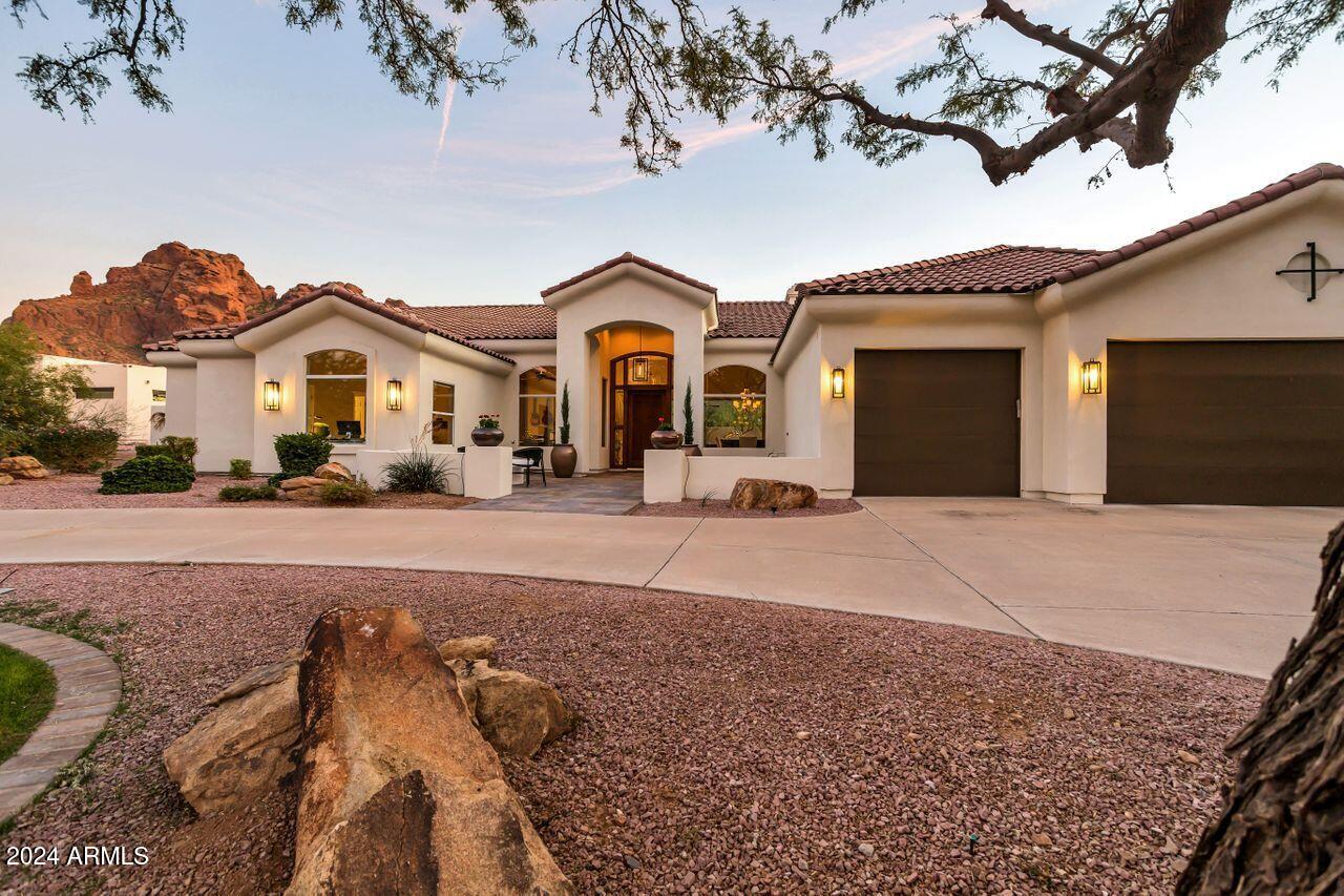 4711 E MARSTON Drive