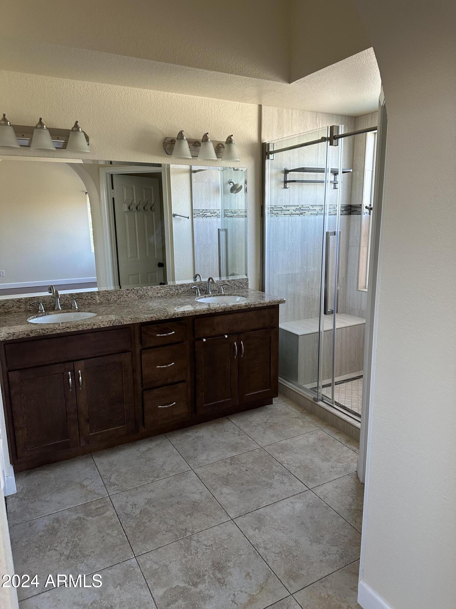 9048 E RIVIERA Drive