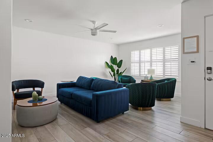 3126 N 84TH Place