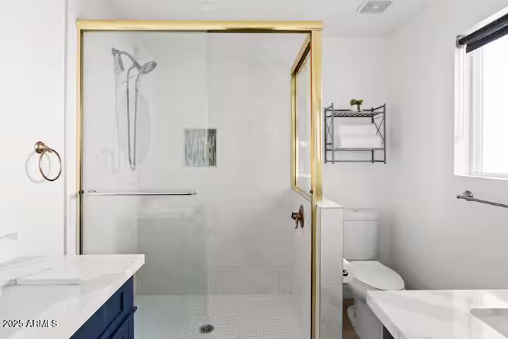3126 N 84TH Place