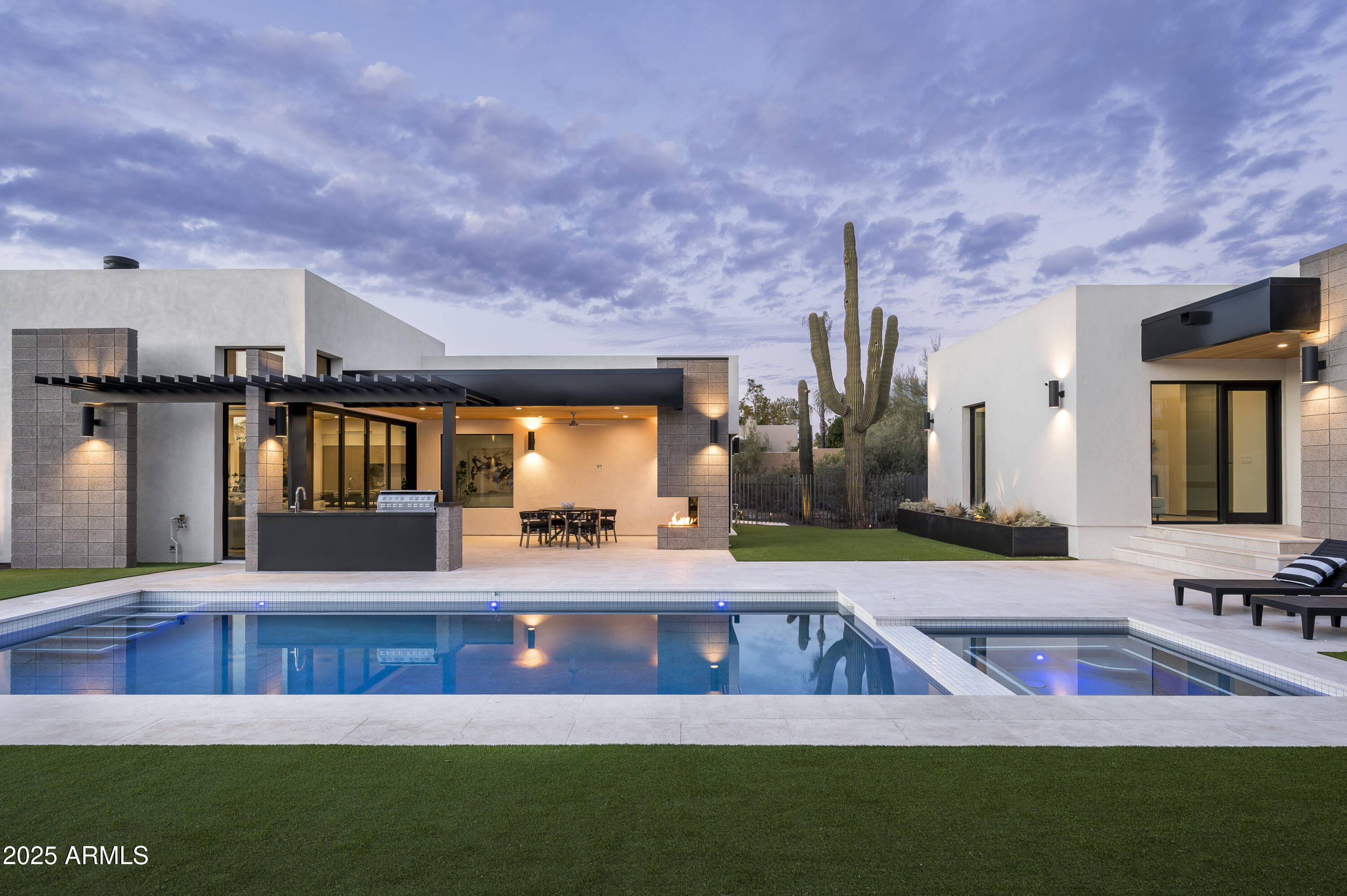 9332 E LA POSADA Court