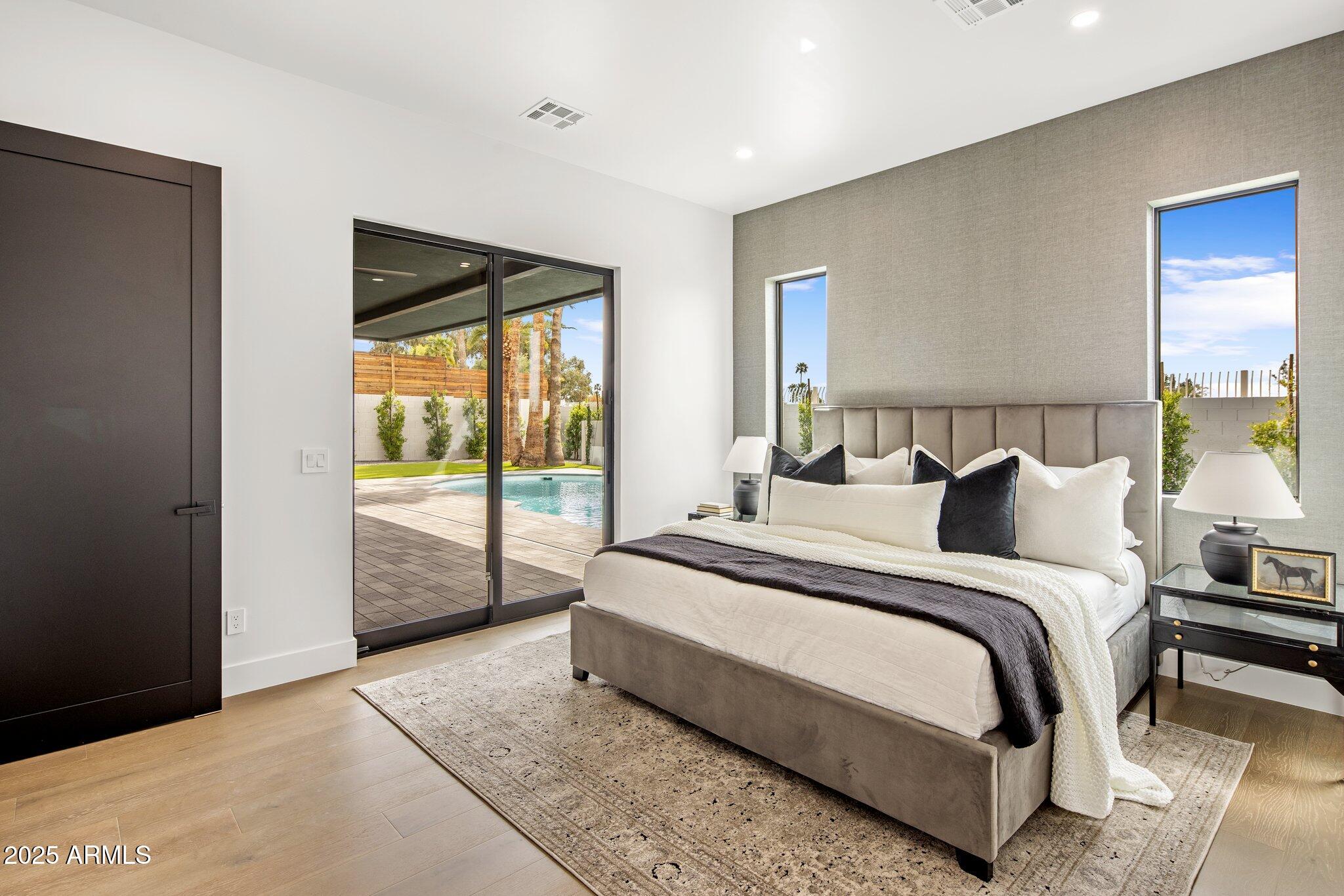 6439 E EUGIE Terrace