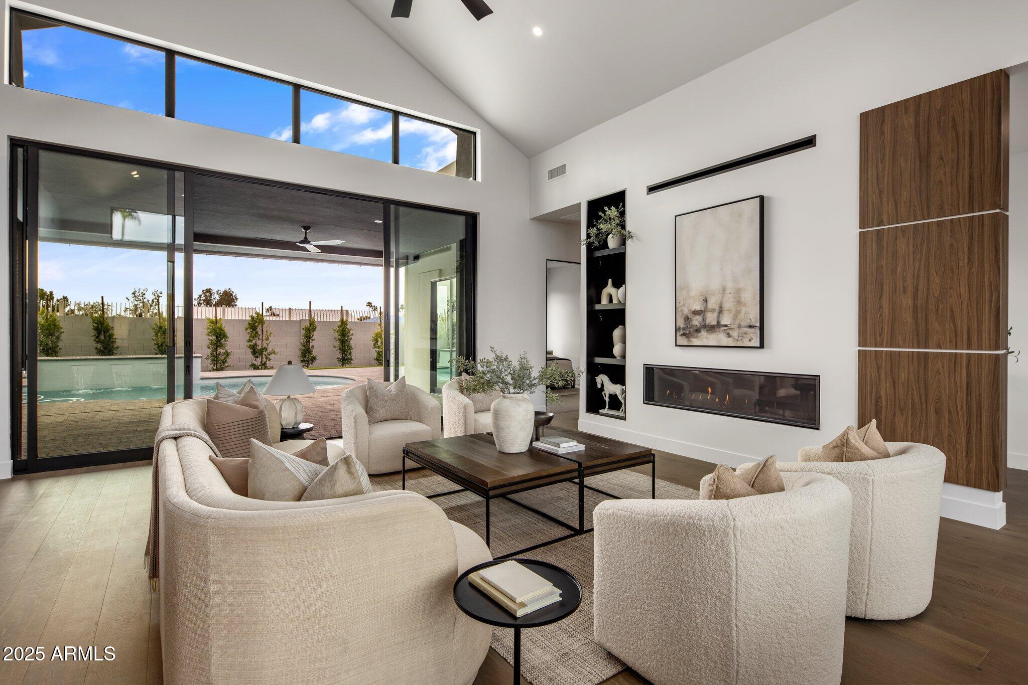 6439 E EUGIE Terrace