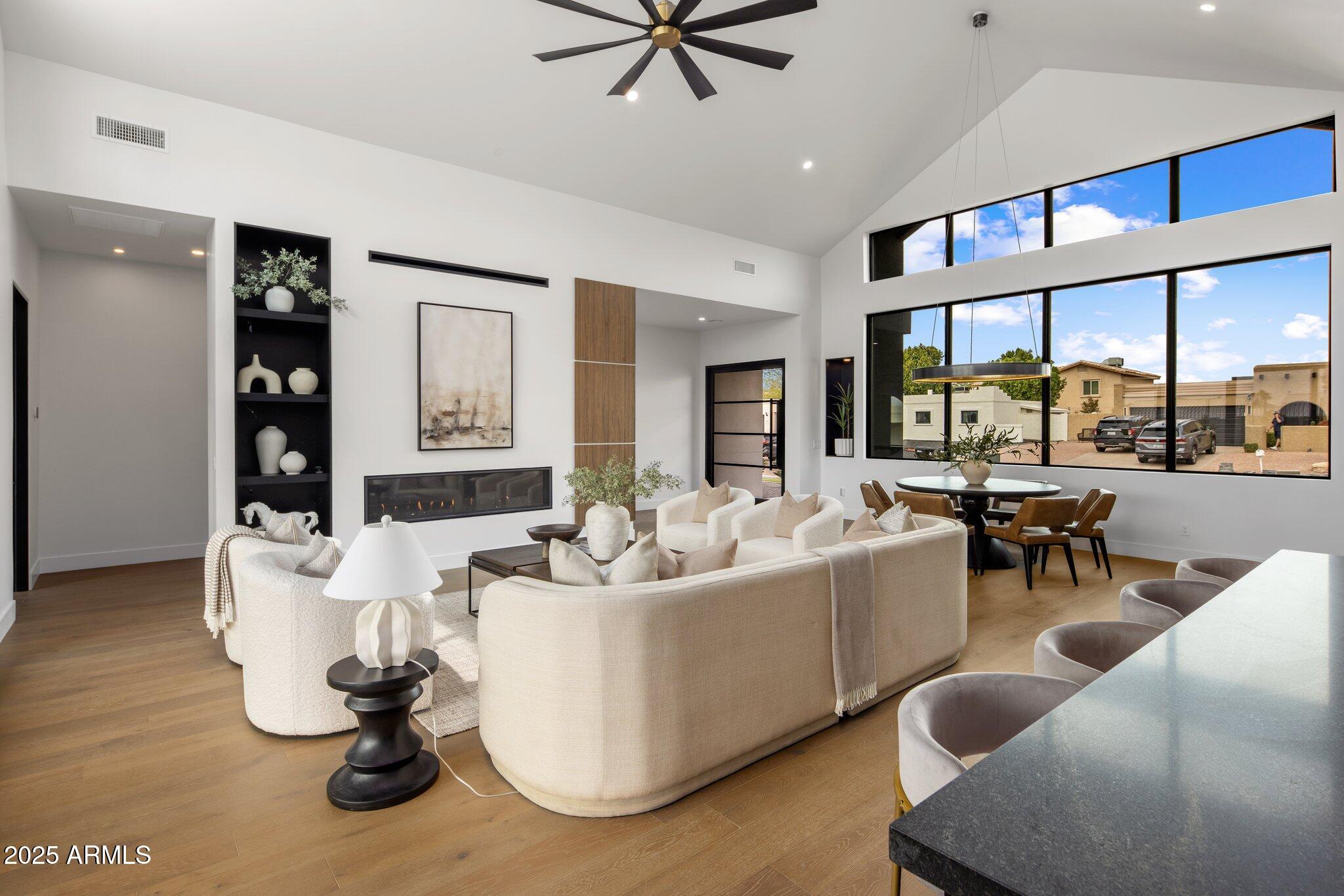 6439 E EUGIE Terrace