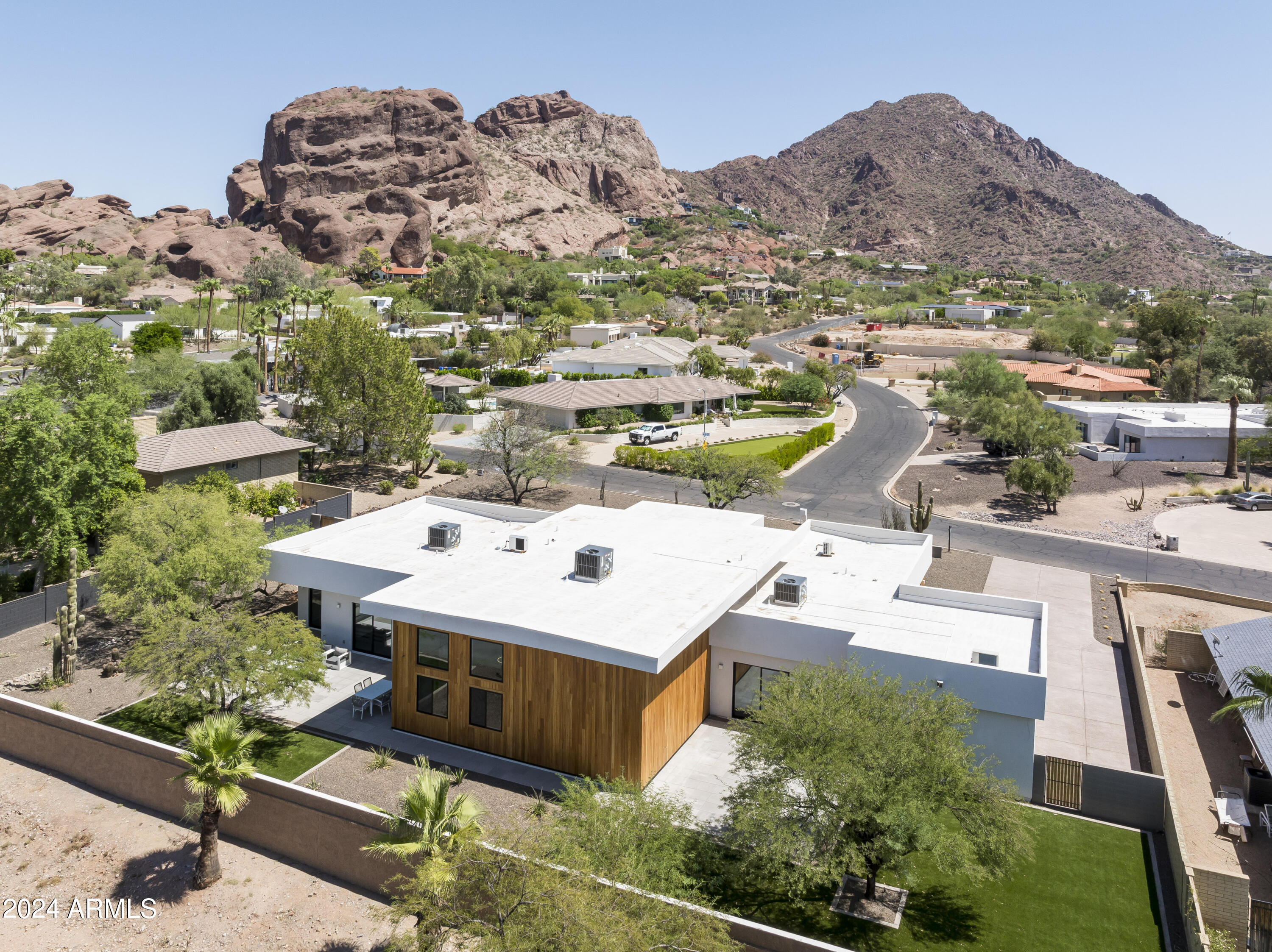 5156 N 45TH Place
