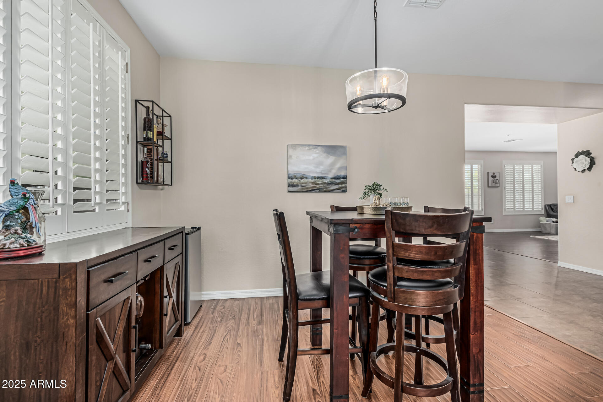 9113 W WHITE FEATHER Lane