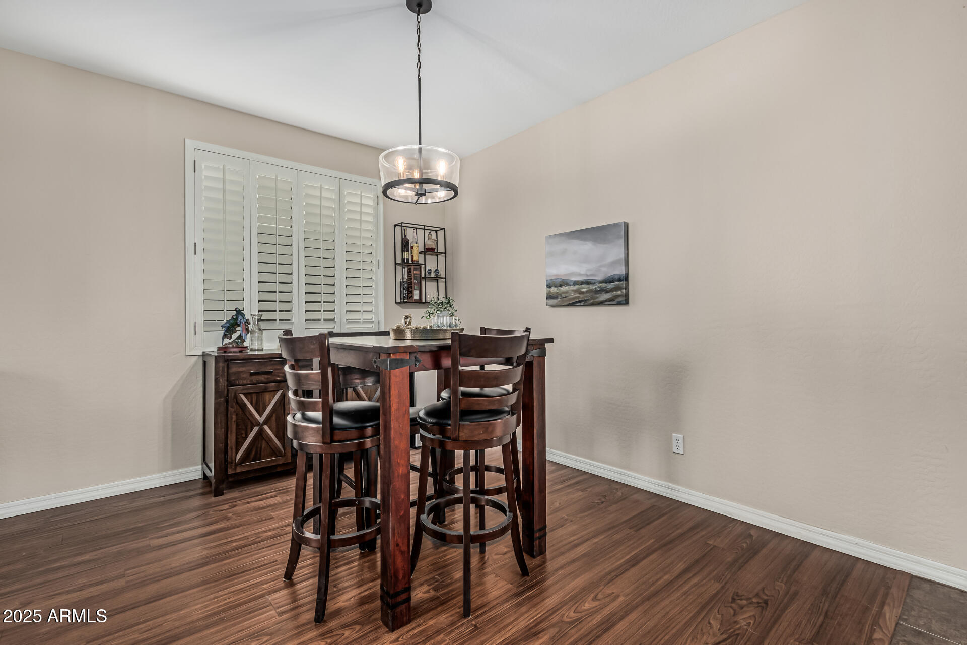 9113 W WHITE FEATHER Lane