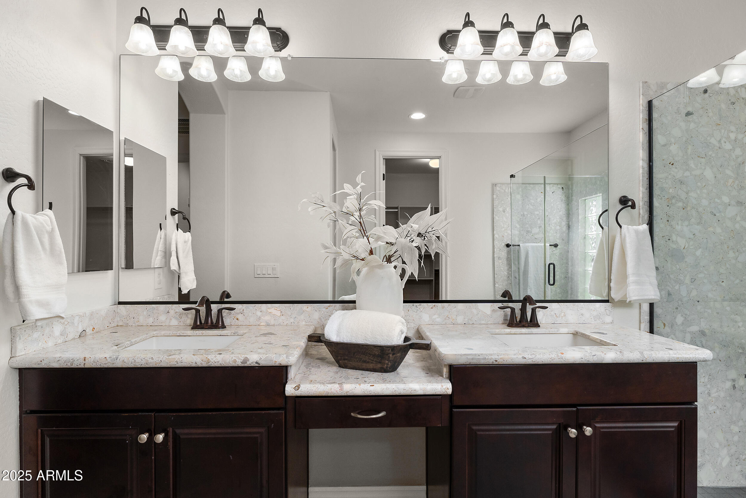 6181 S FRESNO Street