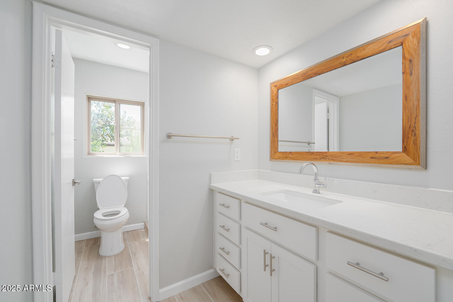 7701 E HUBBELL Street