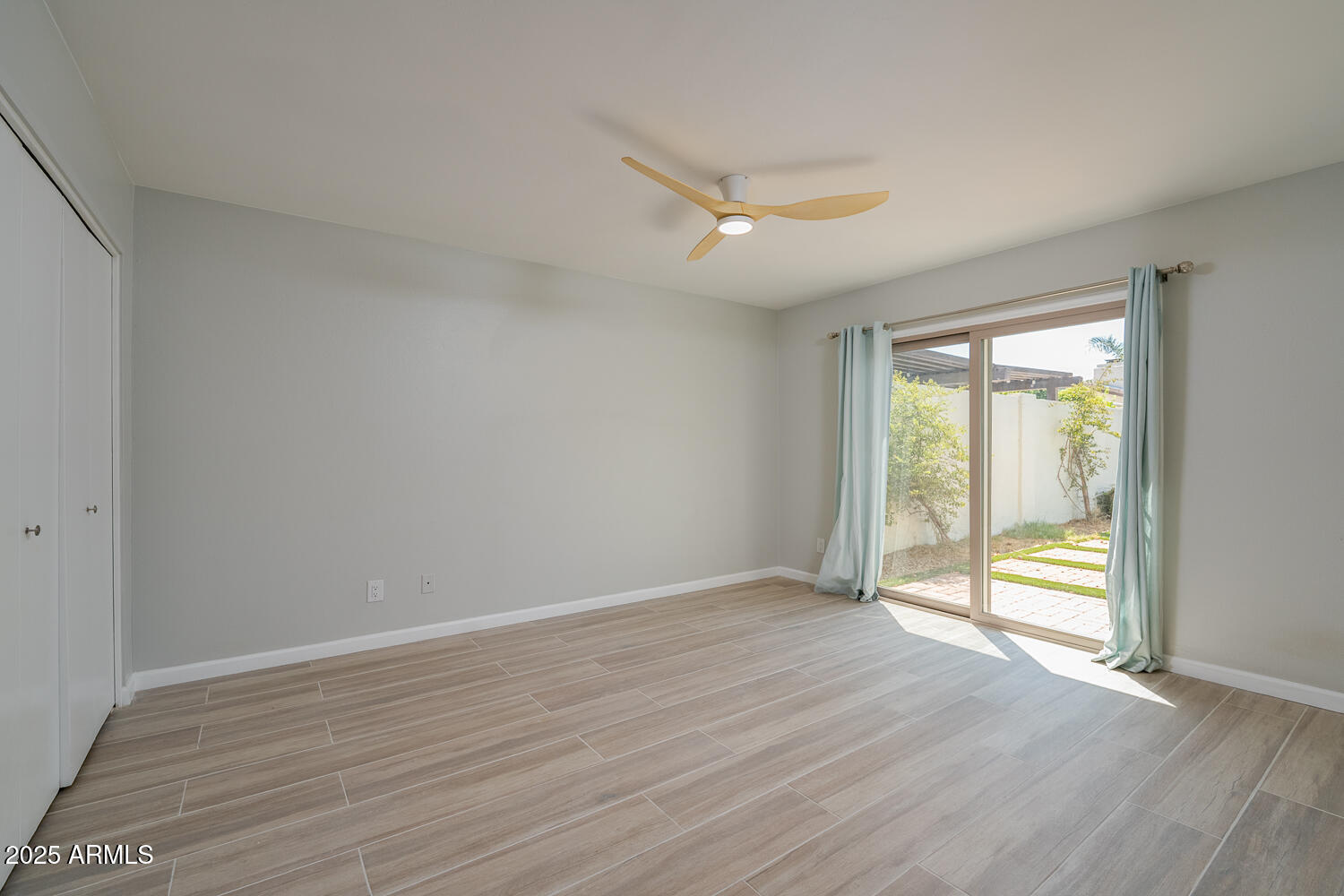 7701 E HUBBELL Street