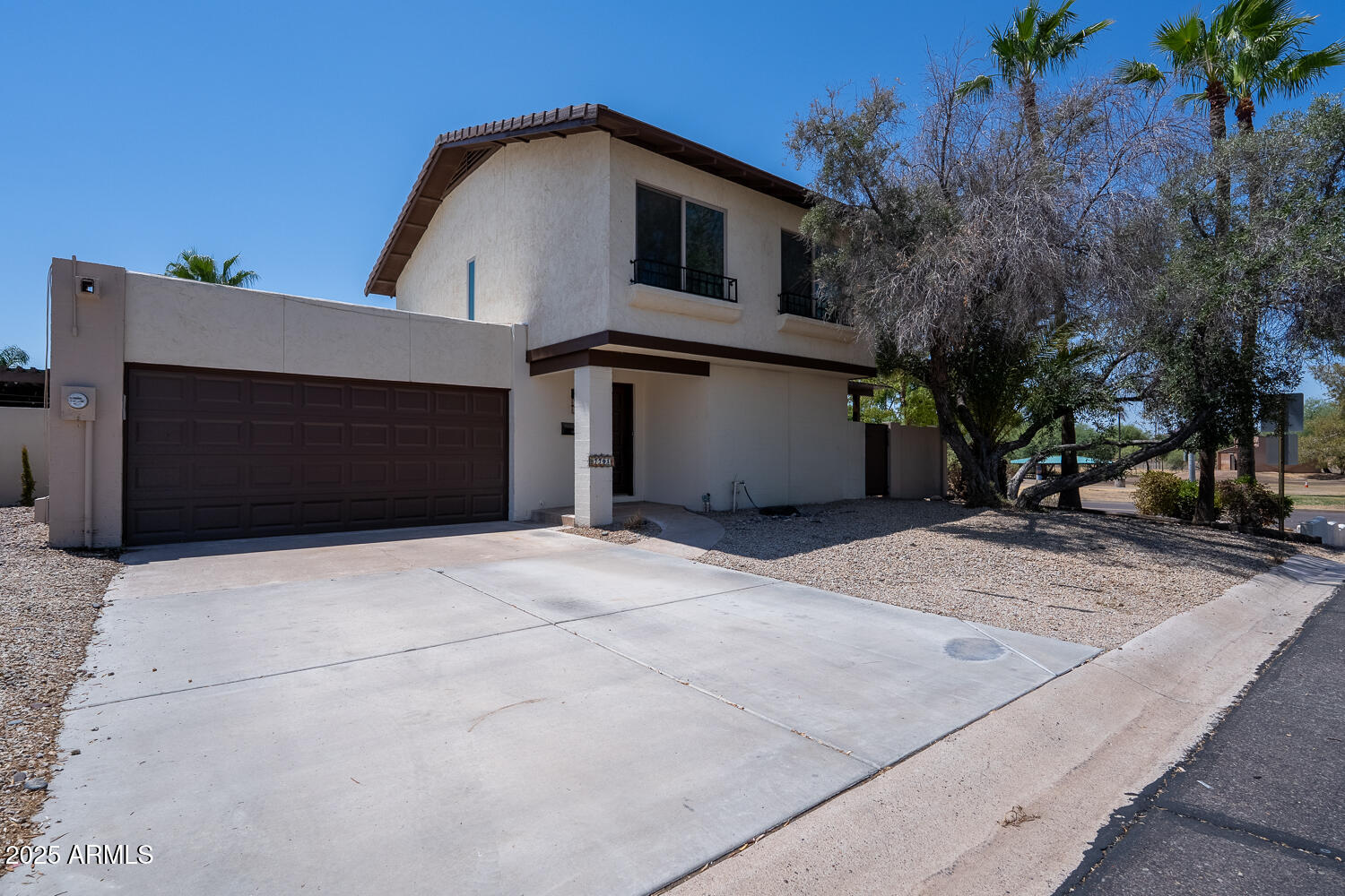 7701 E HUBBELL Street