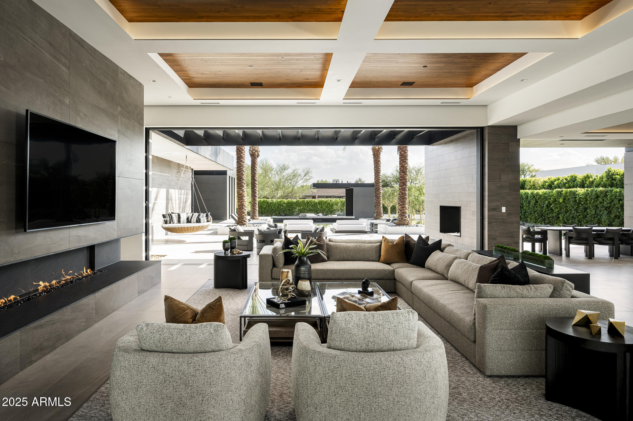 6911 E JACKRABBIT Road