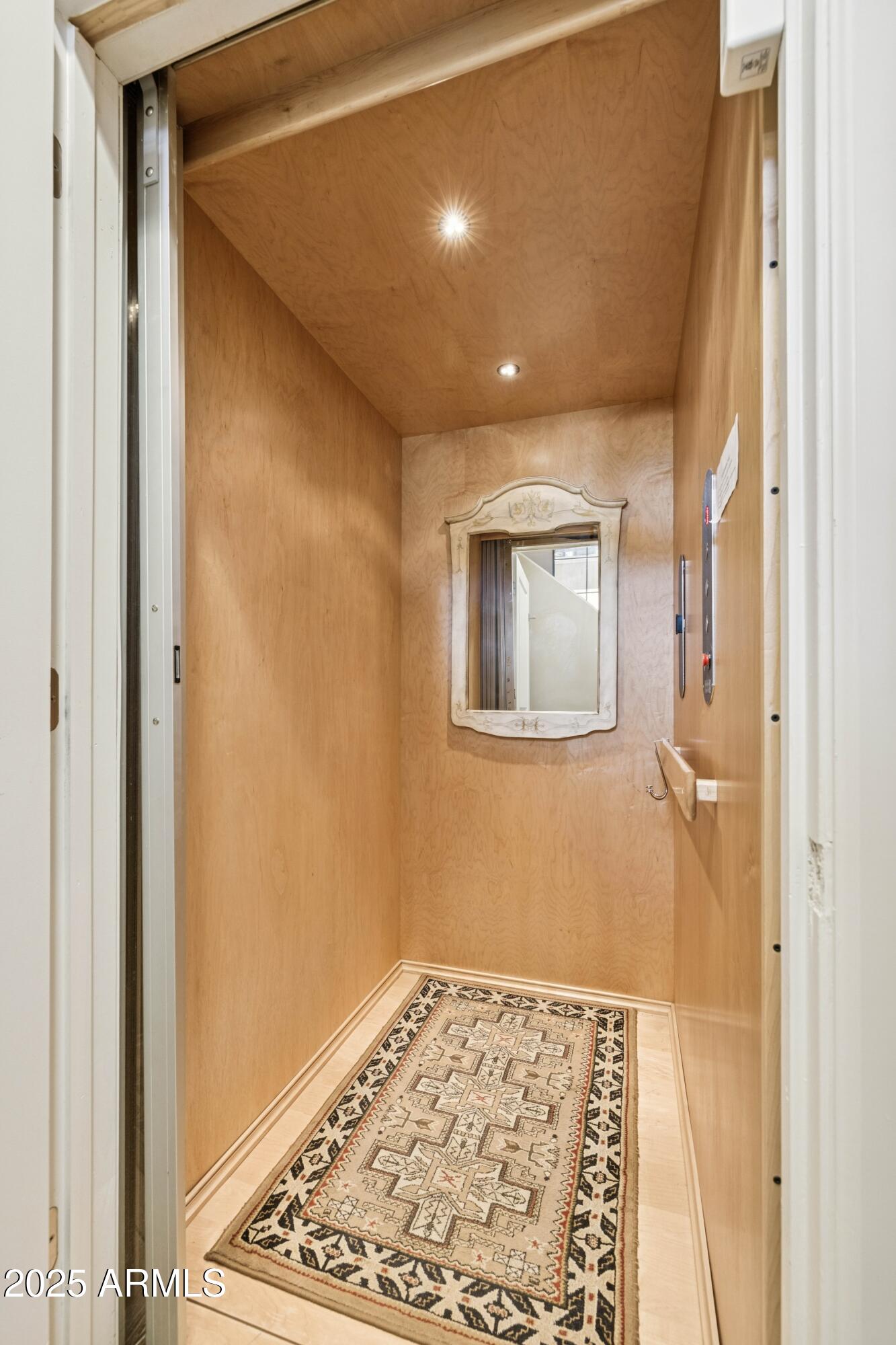 7275 N Scottsdale Road Unit: 1021