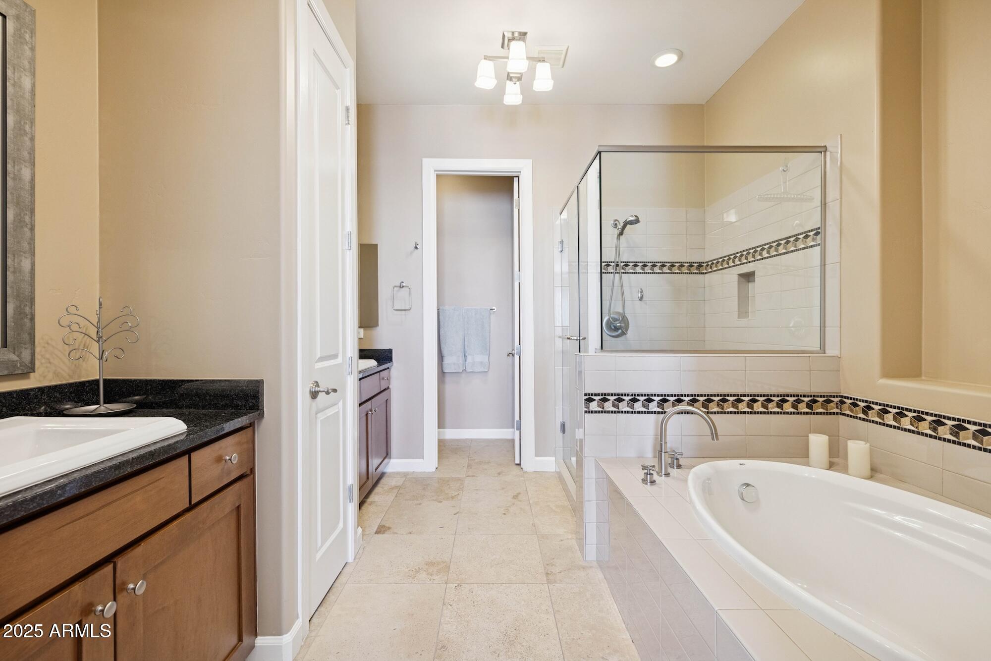 7275 N Scottsdale Road Unit: 1021