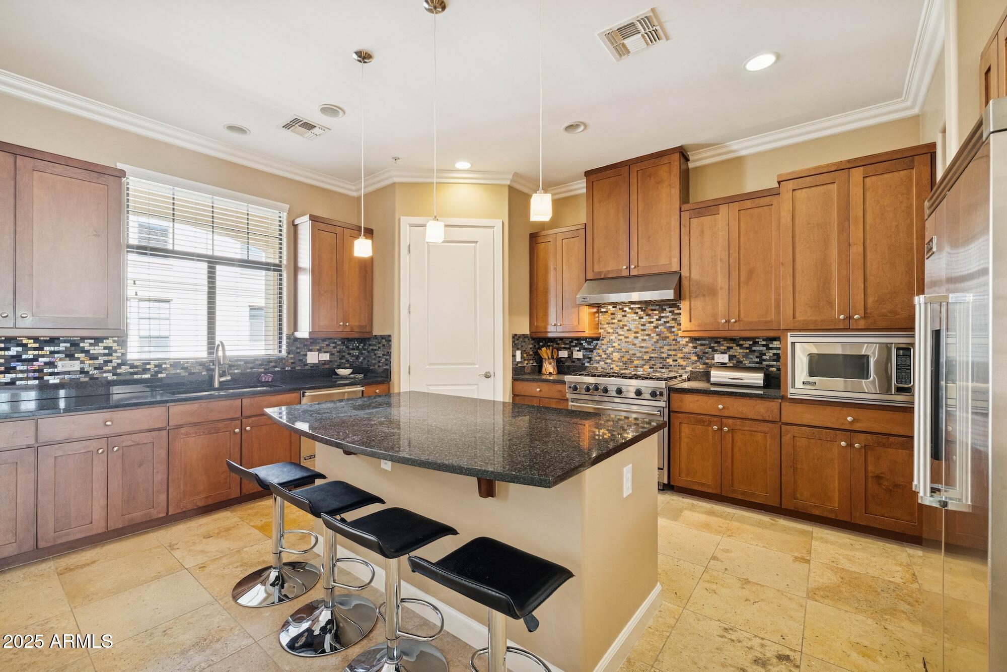 7275 N Scottsdale Road Unit: 1021