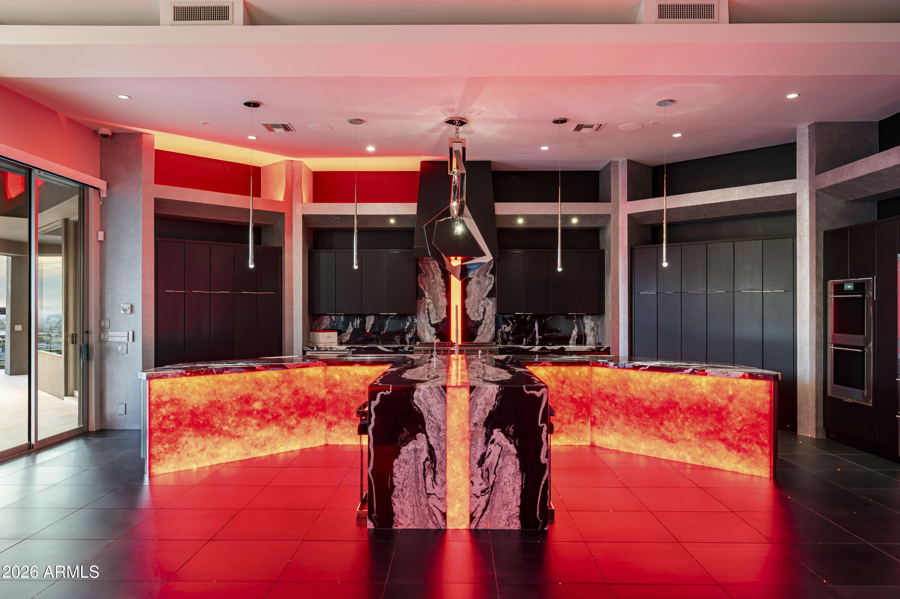 10324 E CALLE DE LAS BRISAS