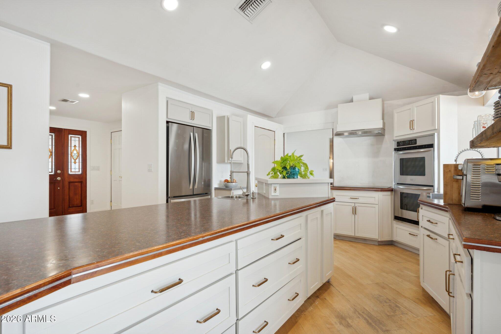 6001 E THUNDERBIRD Road