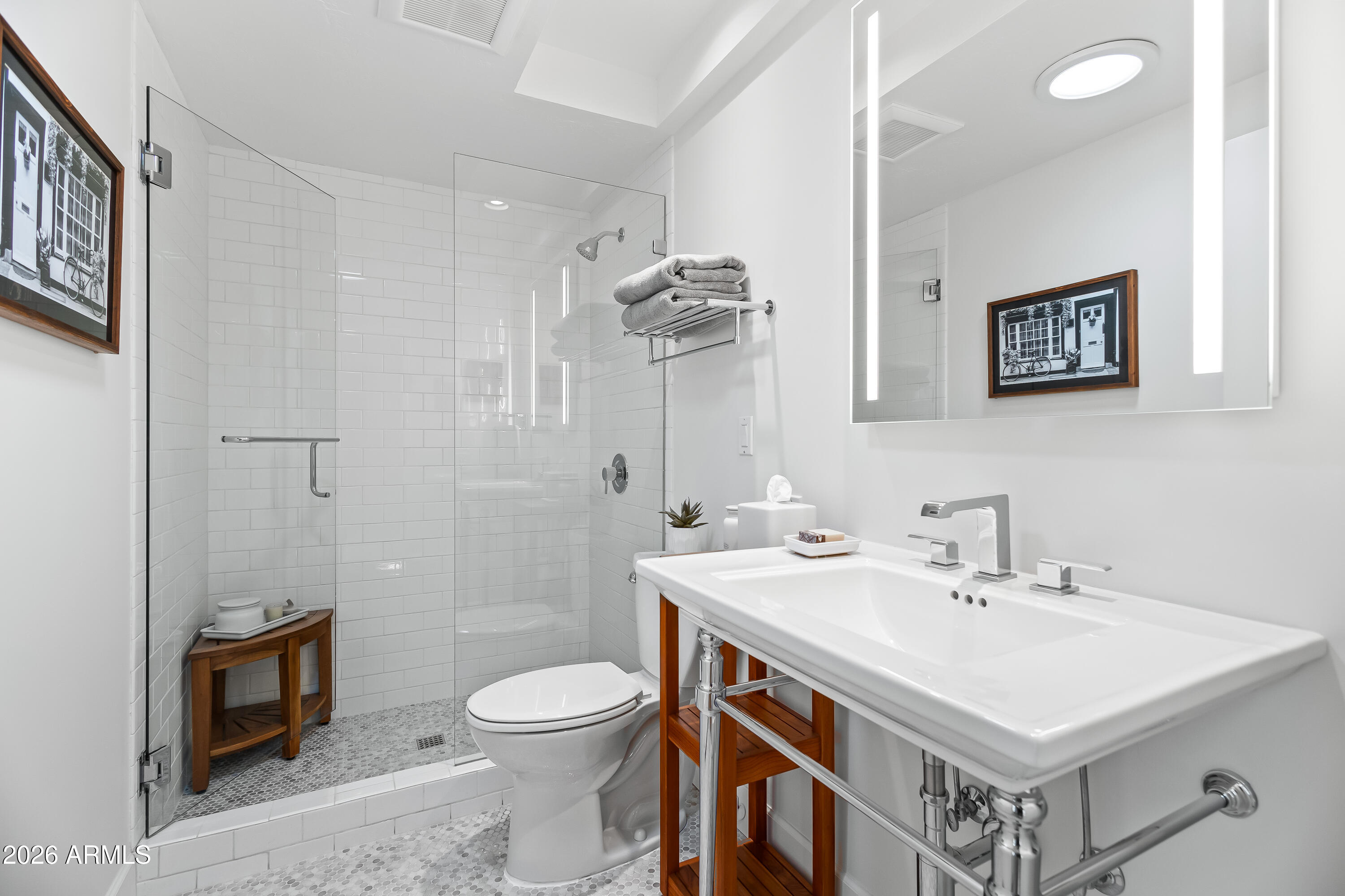 4446 E CAMELBACK Road 106