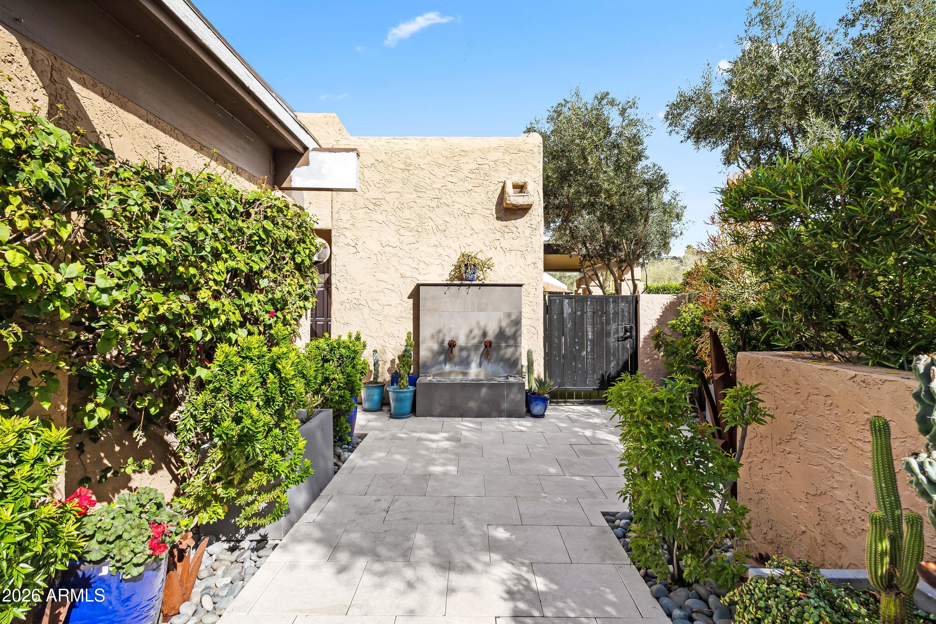 4446 E CAMELBACK Road 106