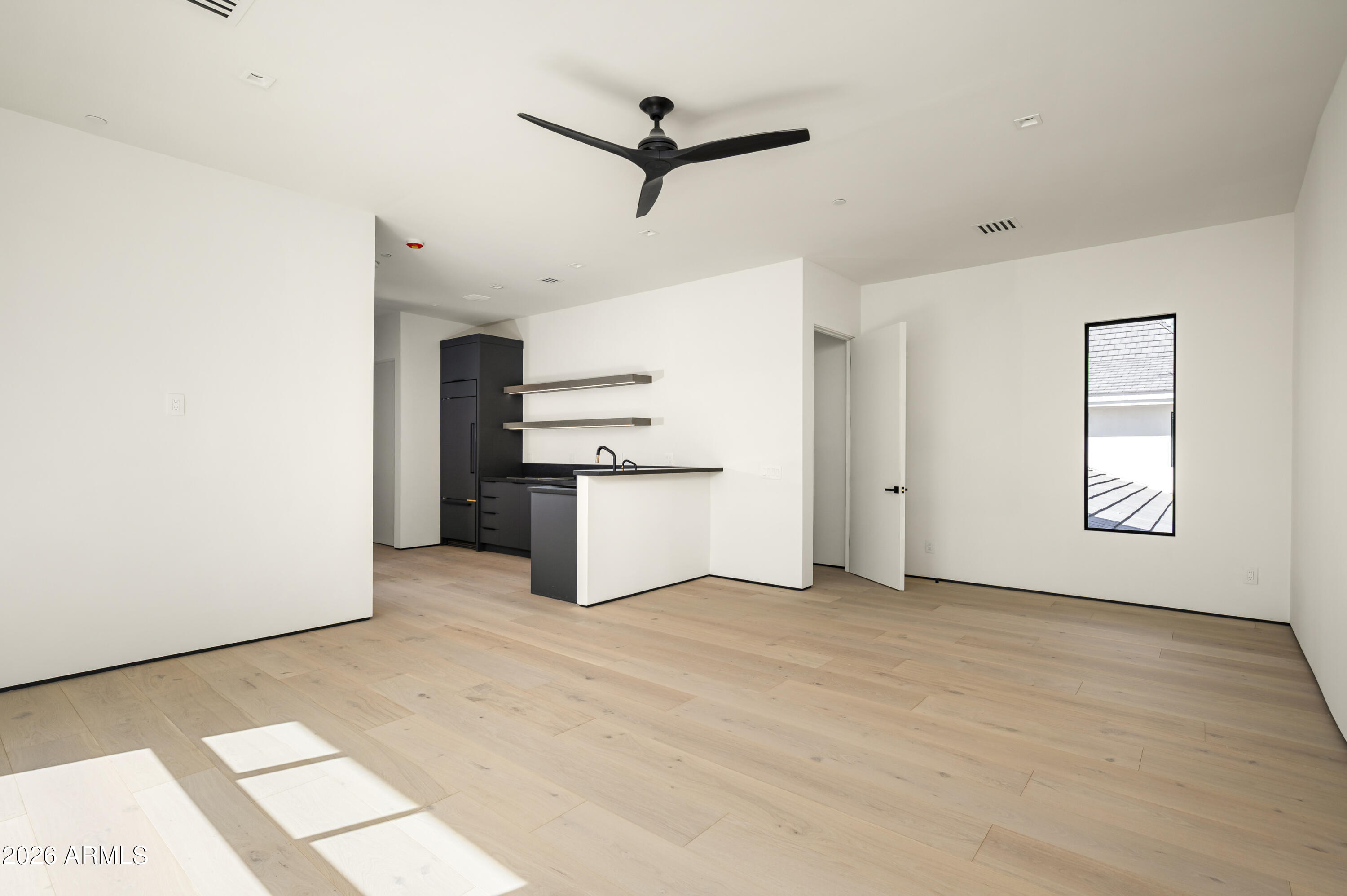 7780 E VAQUERO Drive