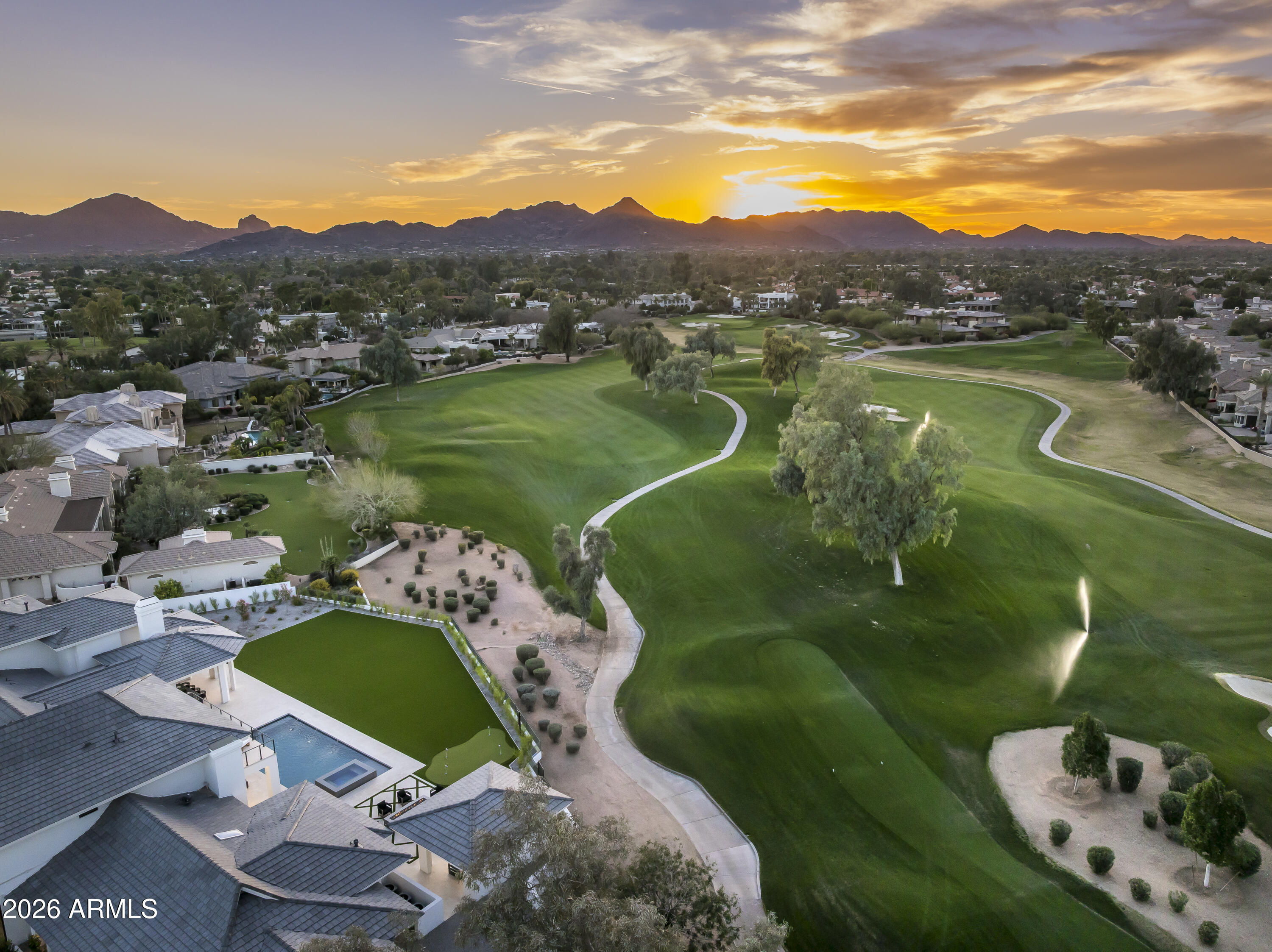 7780 E VAQUERO Drive