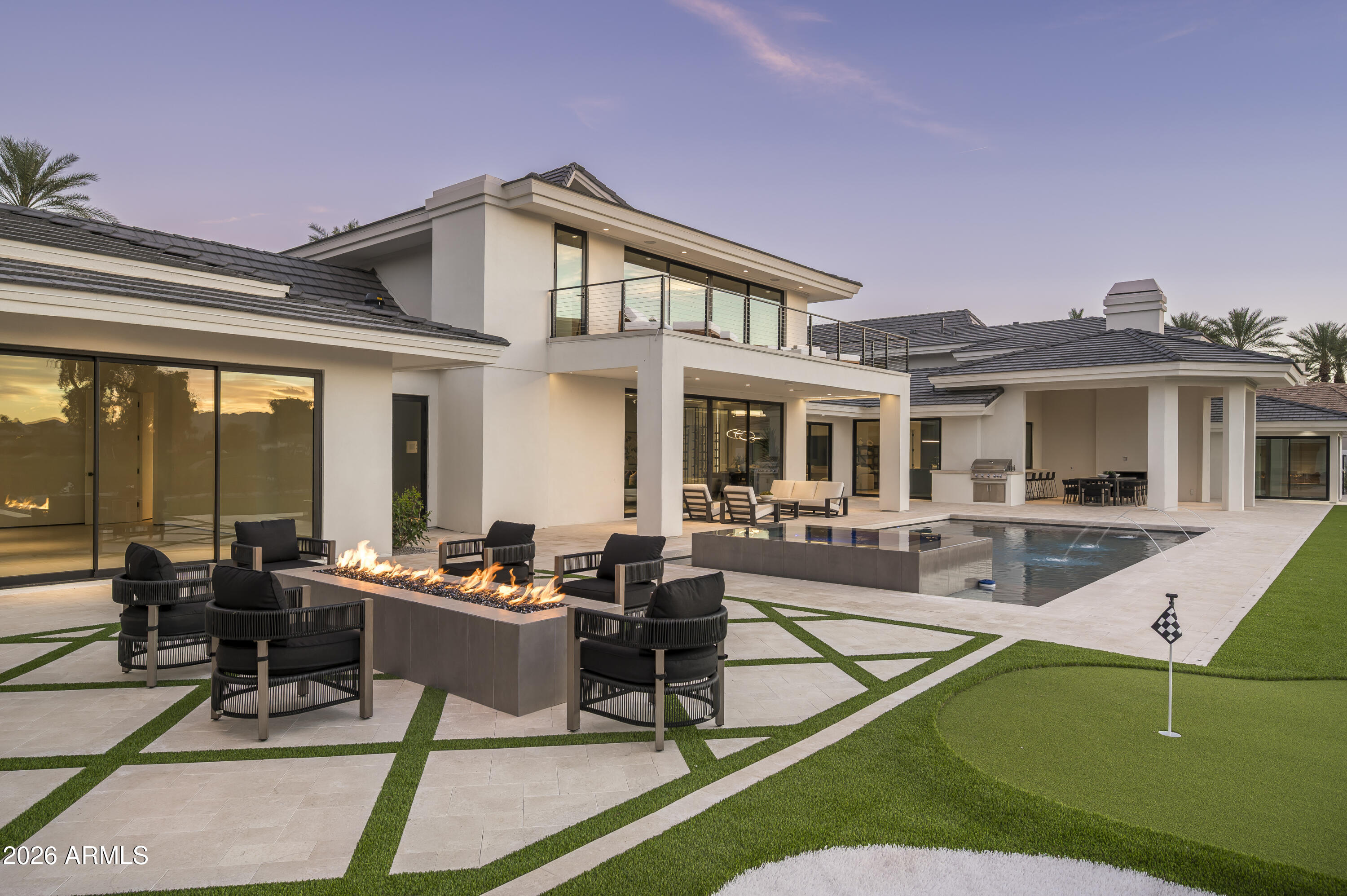 7780 E VAQUERO Drive