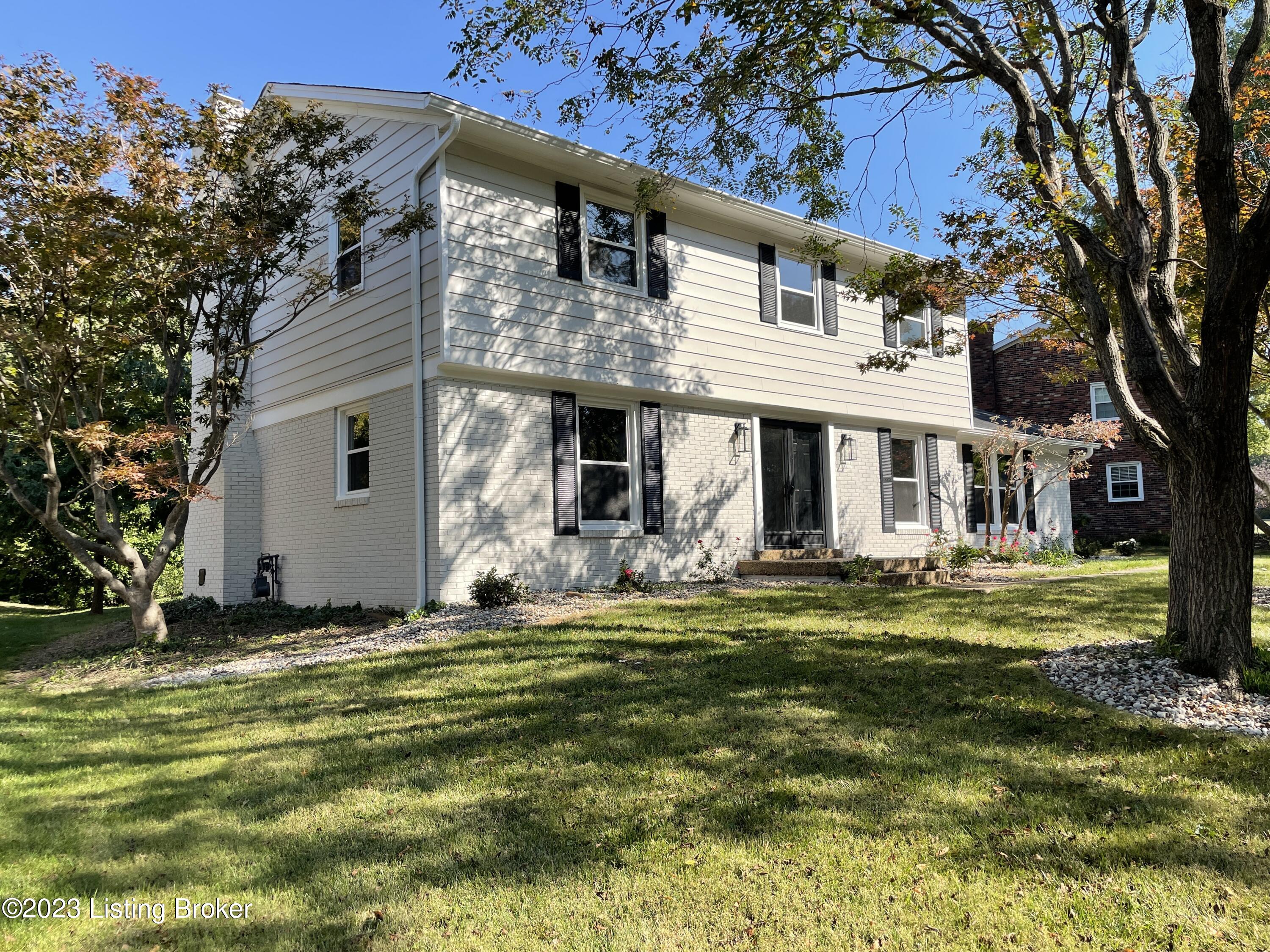 10105 Falling Tree Way