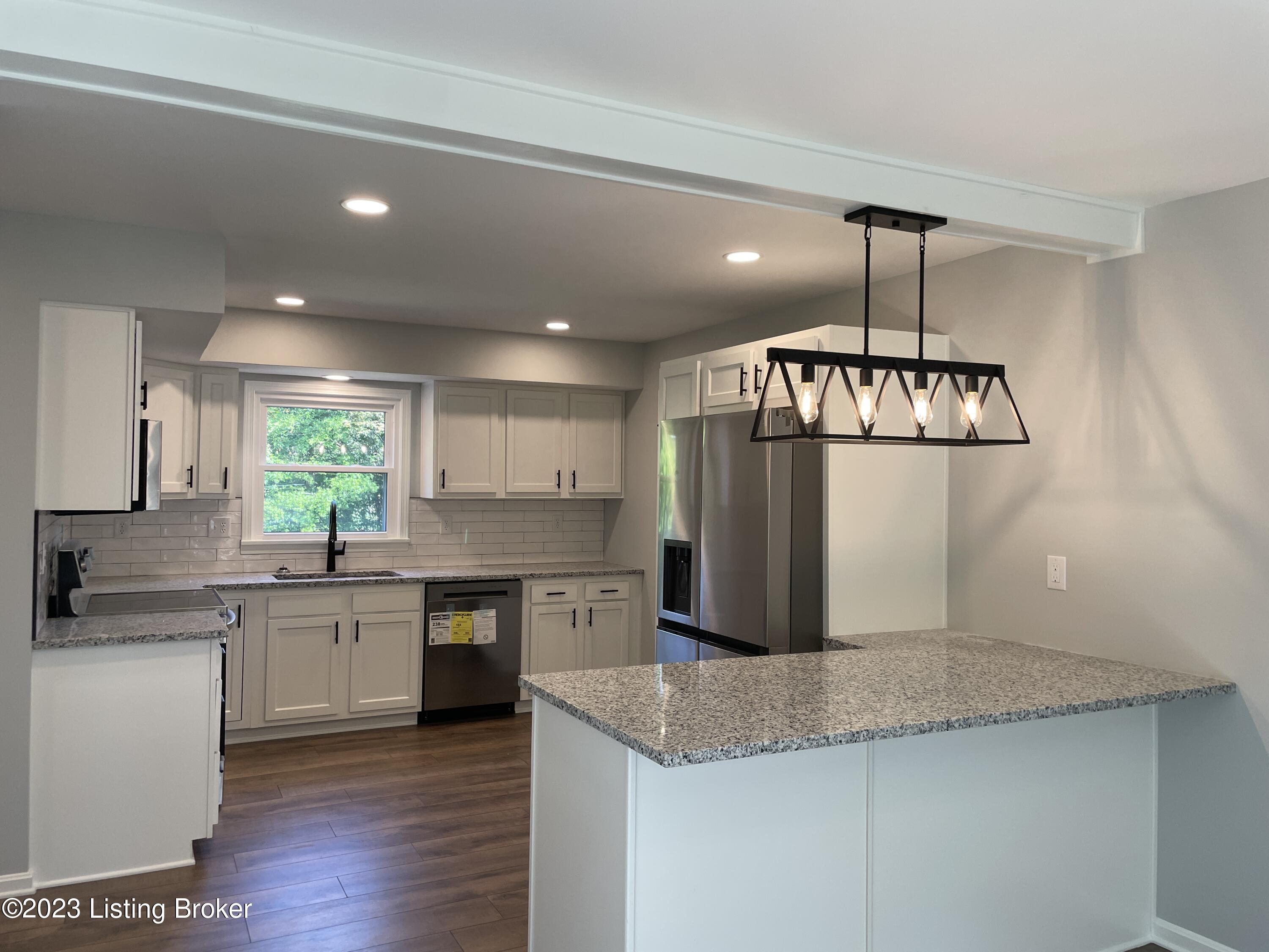 10105 Falling Tree Way