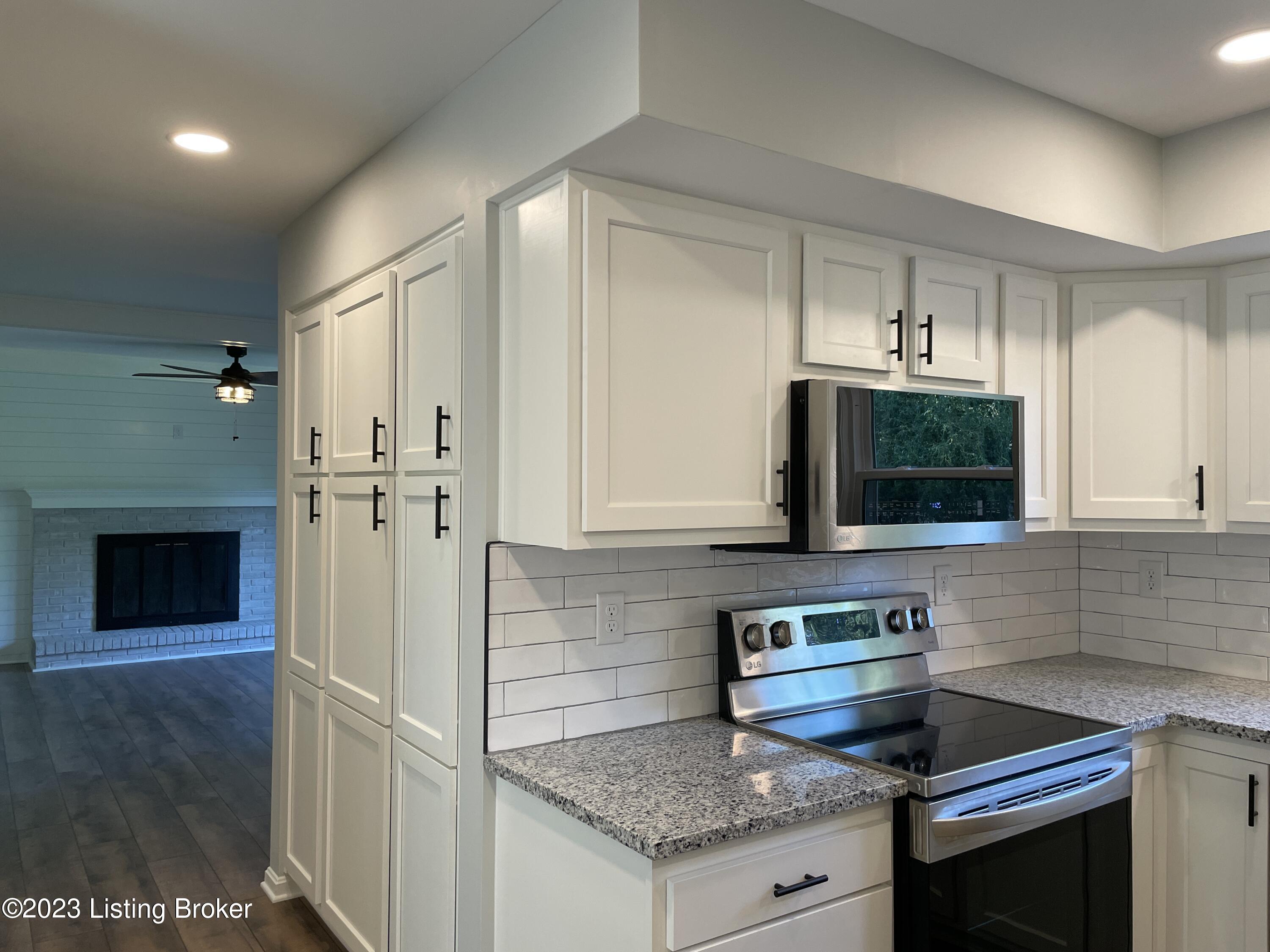 10105 Falling Tree Way