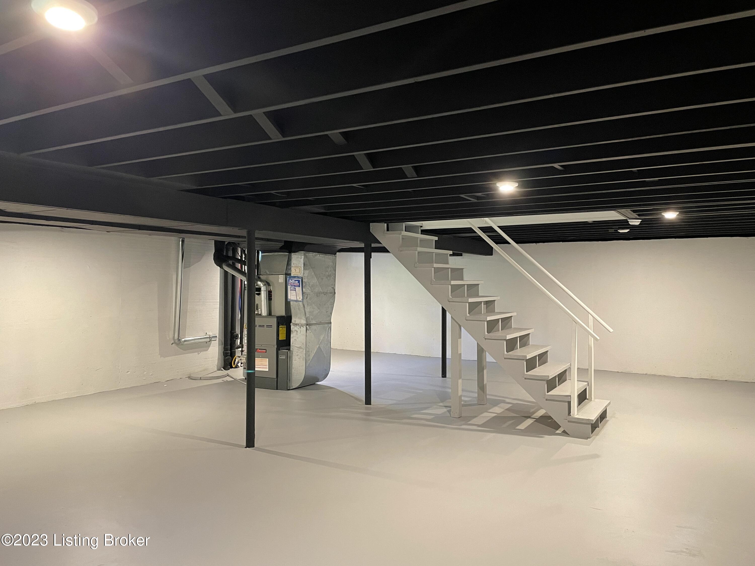 10105 Falling Tree Way