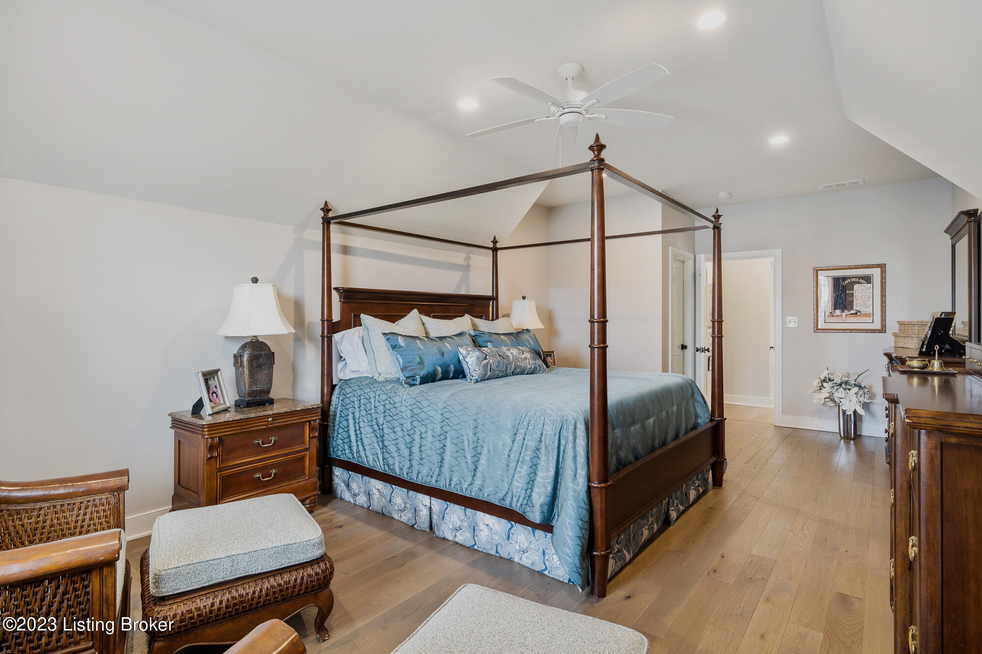 6417 Passionflower Dr