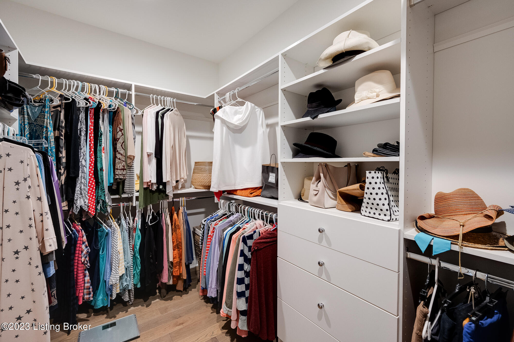 6417 Passionflower Dr