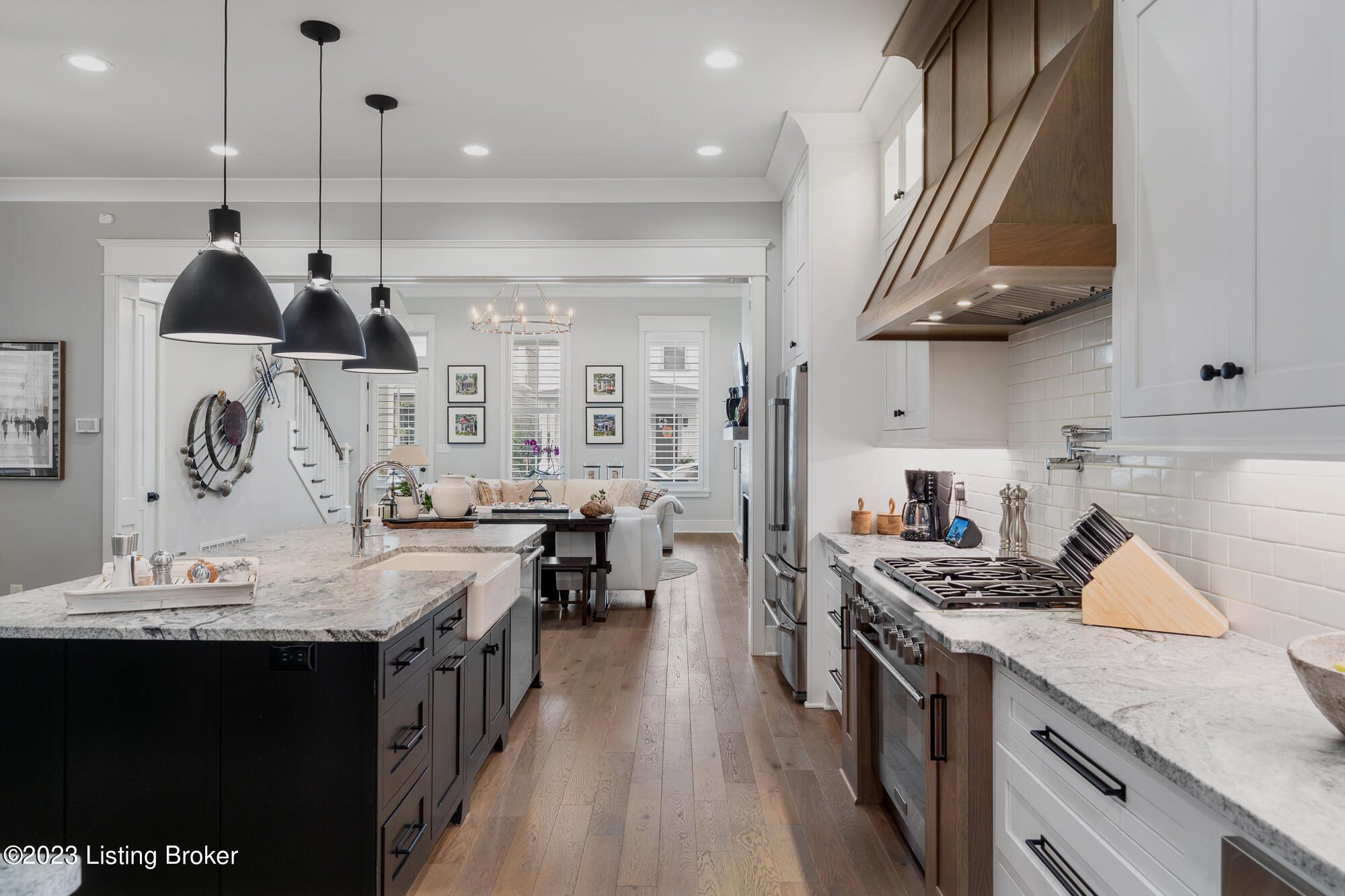 6417 Passionflower Dr