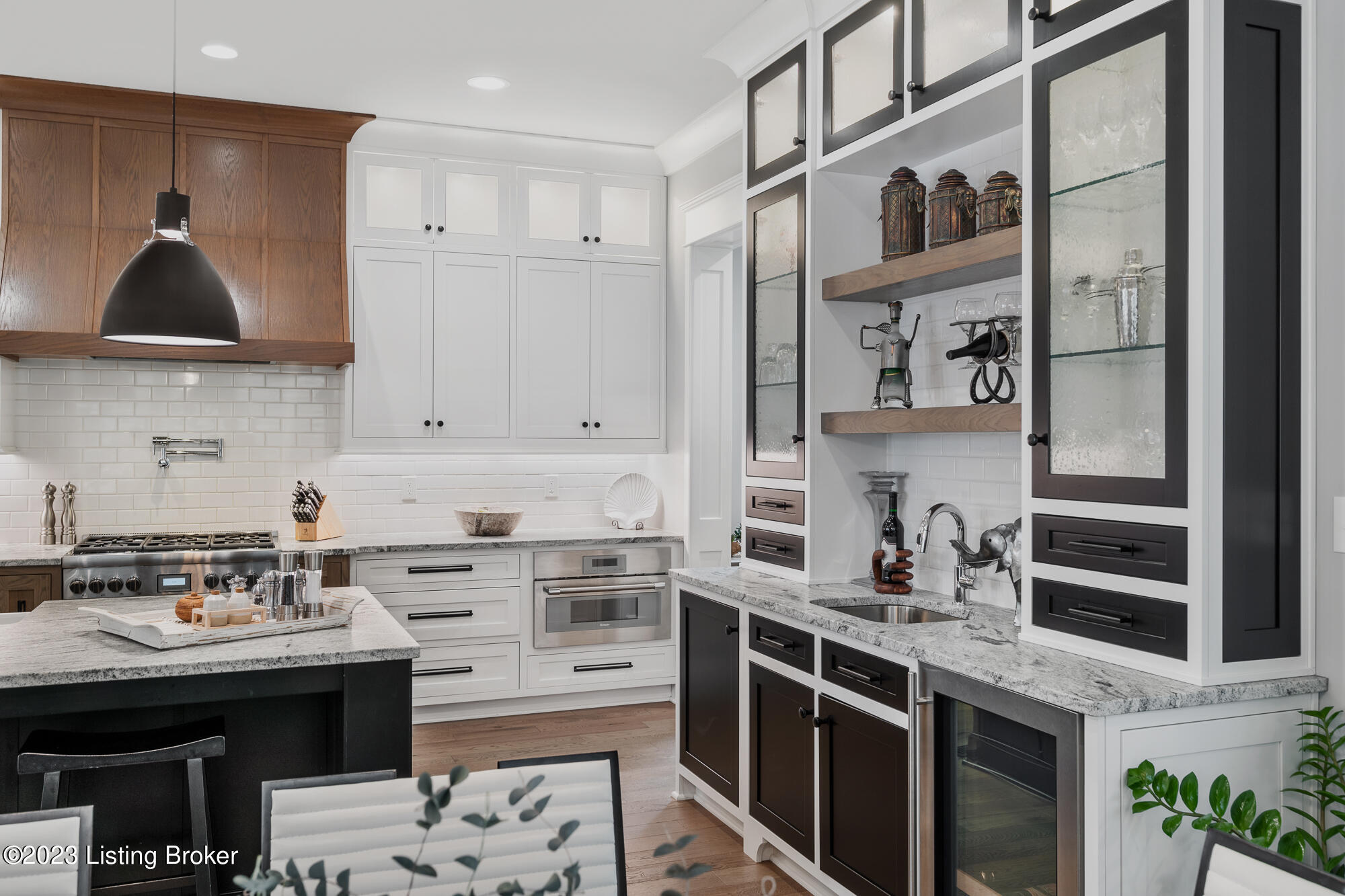 6417 Passionflower Dr