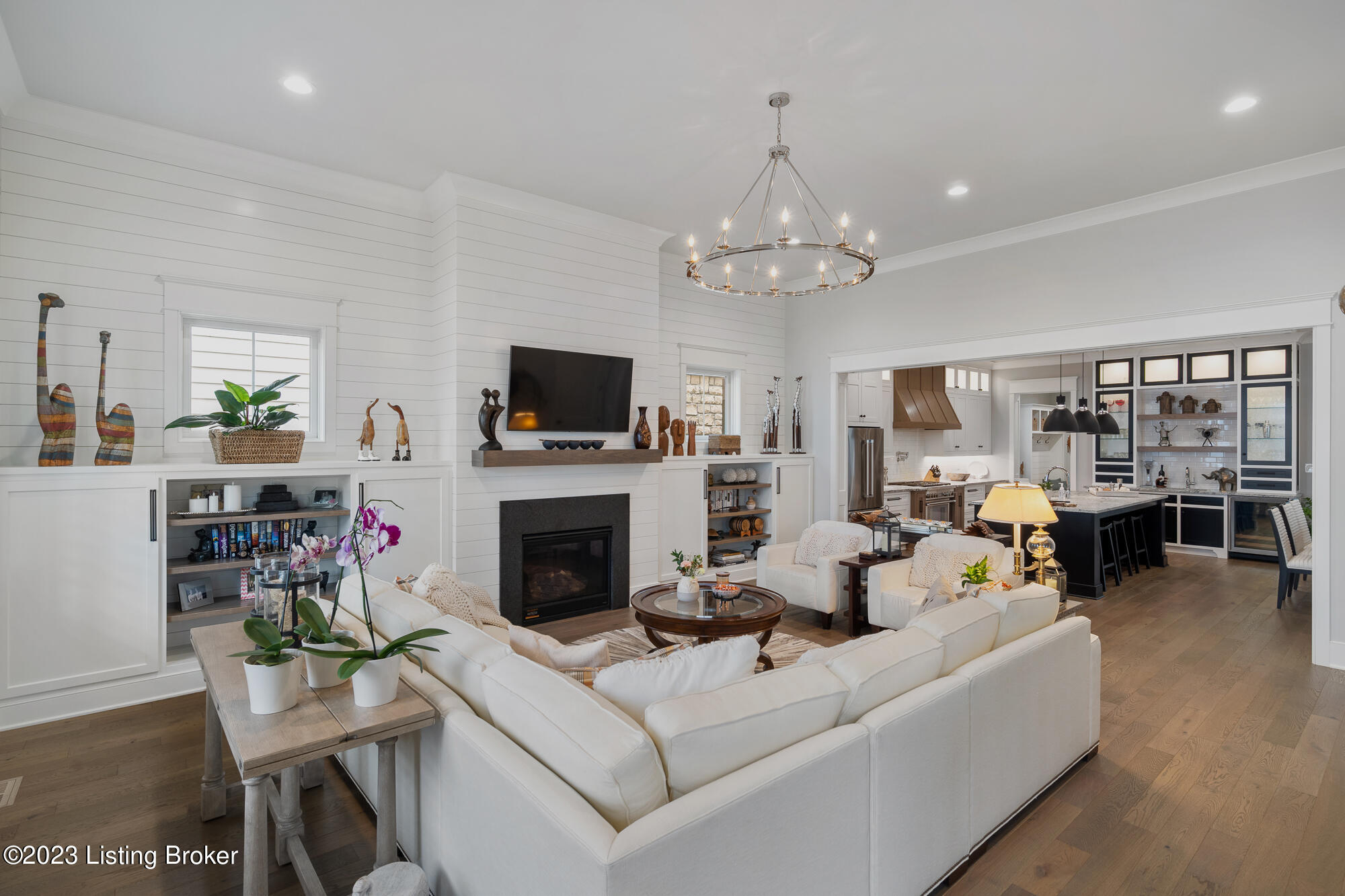 6417 Passionflower Dr