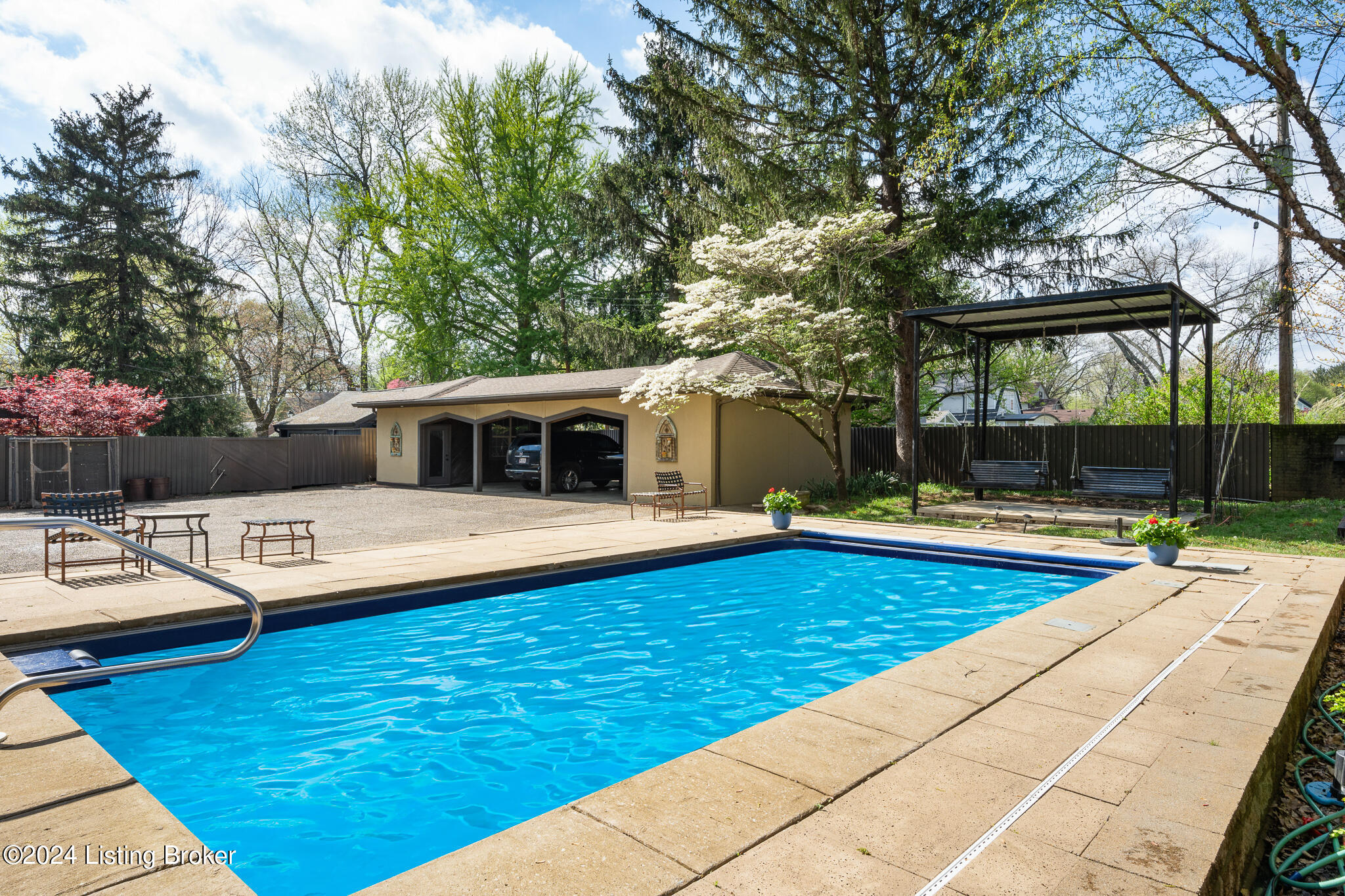 1005 Cardinal Dr